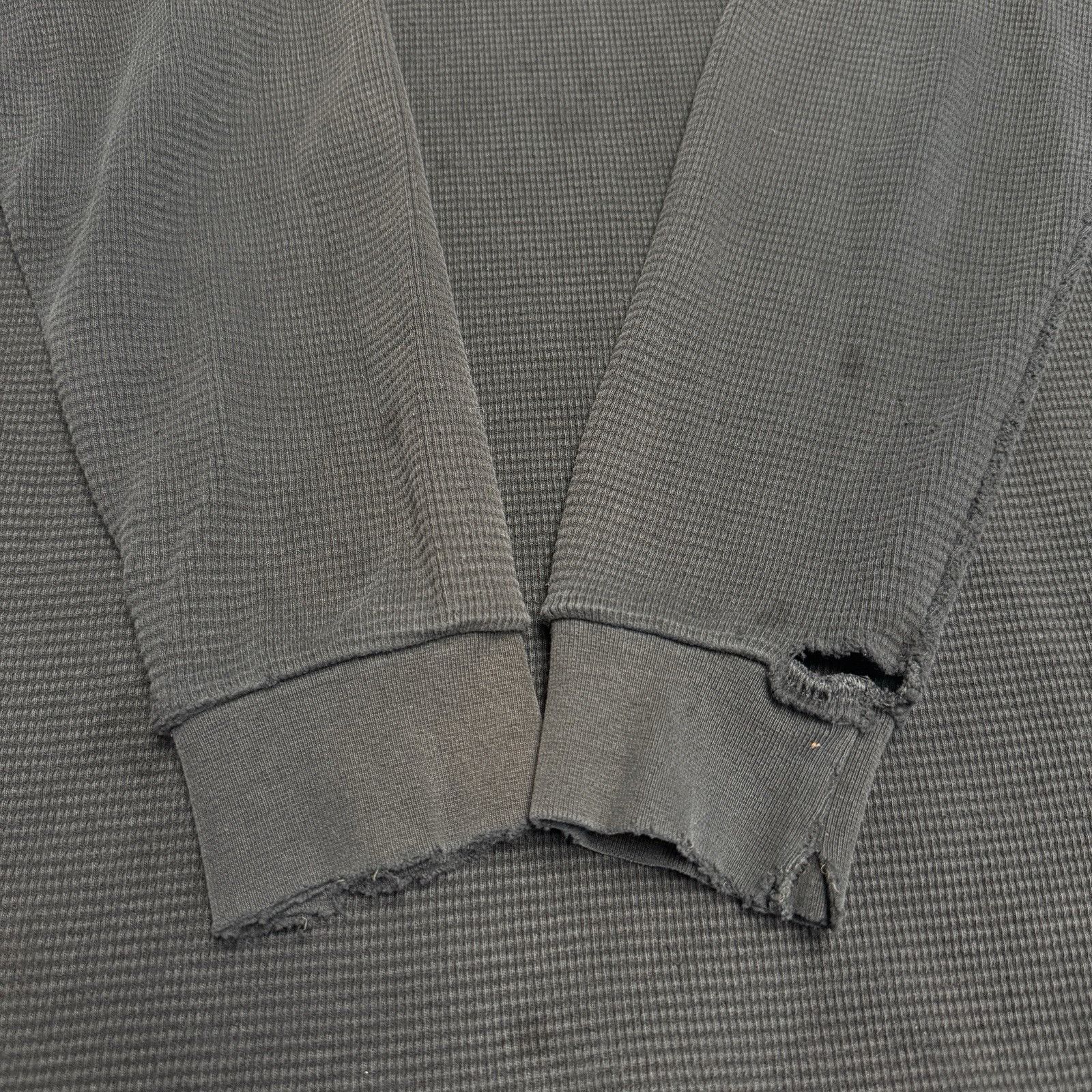 Vintage Vintage Shaka Thermal Shirt Size Large Tall 21x31 Long Sleev Size US L / EU 52-54 / 3 - 9 Thumbnail