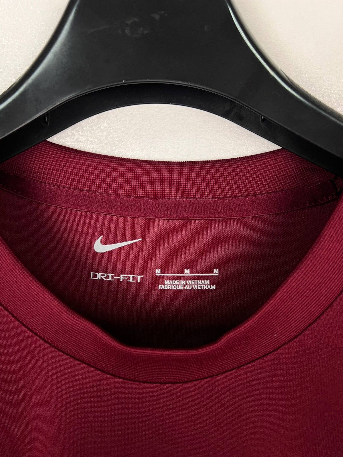 Nike Liverpool Nike jersey t-shirts size M Size US M / EU 48-50 / 2 - 5 Thumbnail