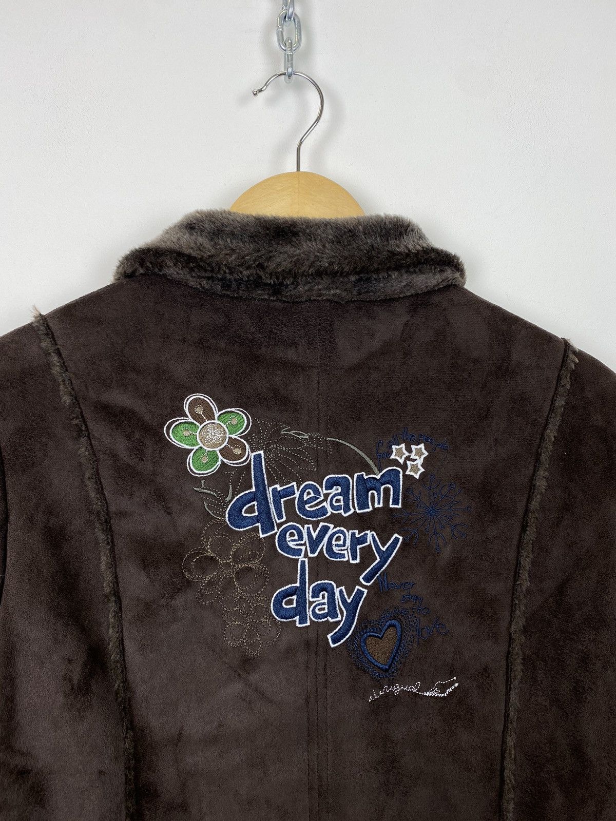 Desigual Vintage Y2K Desigual Faux Fur Brown Short Coat Jacket Floral Size M / US 6-8 / IT 42-44 - 11 Thumbnail