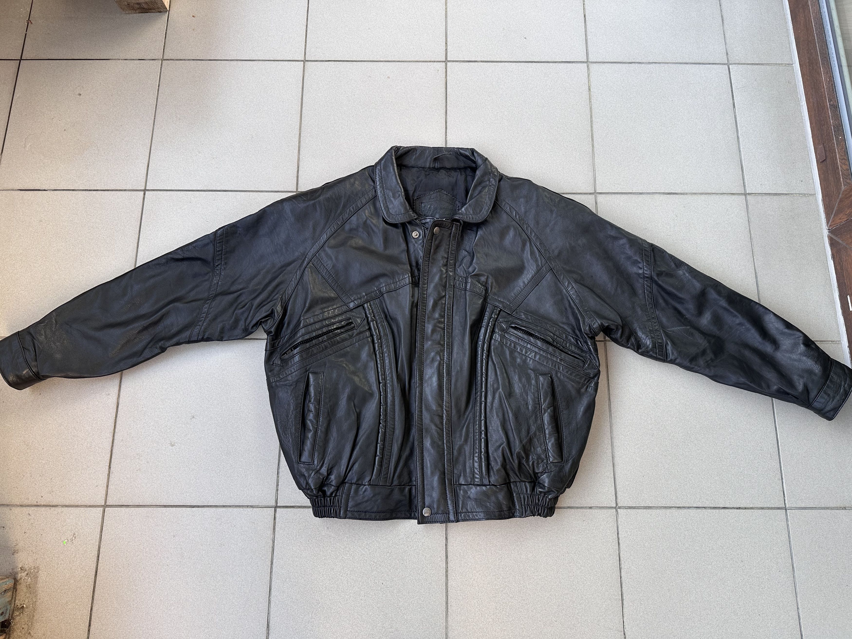 Vintage Vintage Avant Garde men biker boxy leather jacket Size US L / EU 52-54 / 3 - 2 Thumbnail
