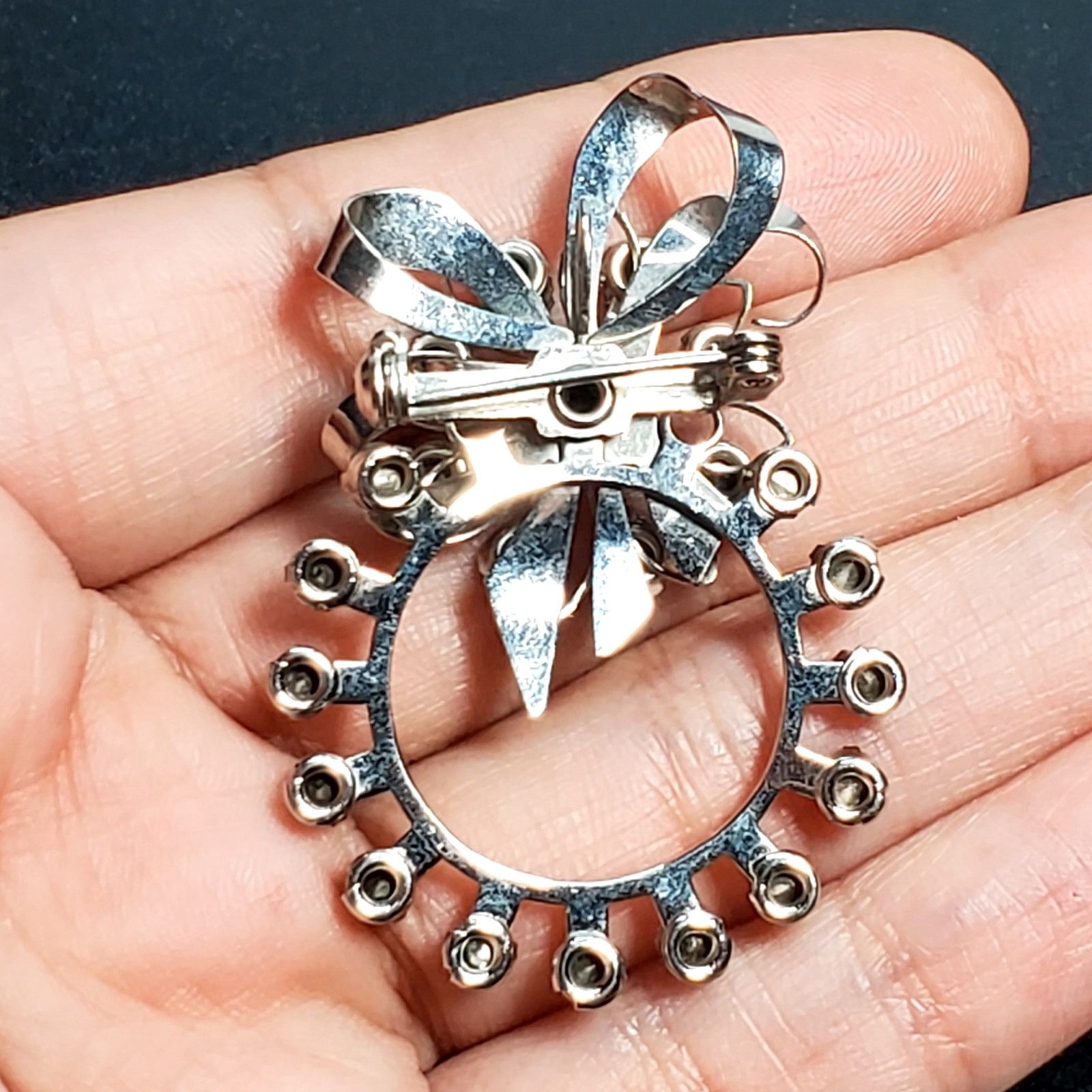 Other Silver Tone Clear Rhinestone Broach Unsigned 2" Size ONE SIZE - 2 Thumbnail