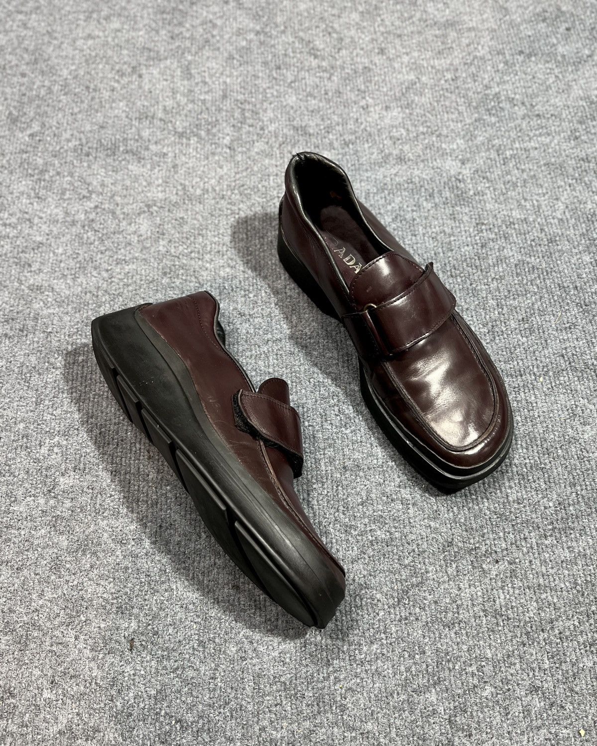 Prada PD Round Toe Leather Loafer Size US 10.5 / EU 43-44 - 3 Thumbnail