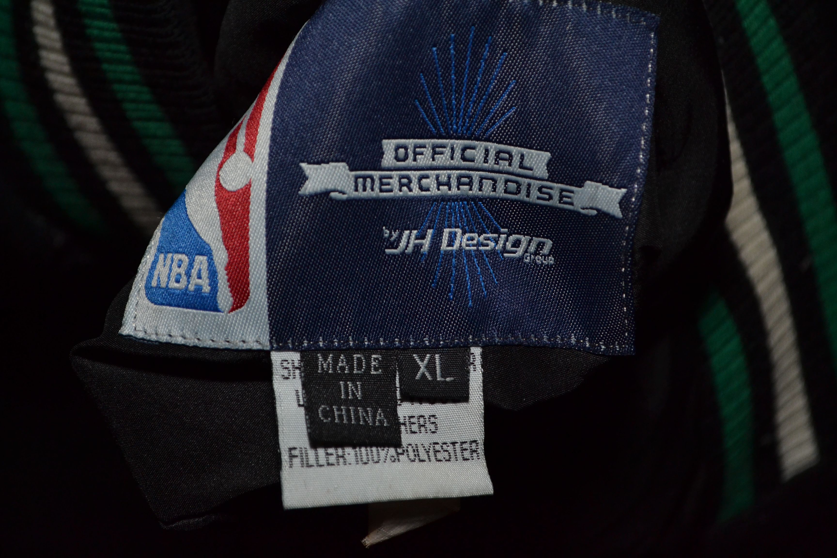 Jeff Hamilton × NBA × Vintage Vintage Jeff Hamilton Boston Celtics Reversible Logo XL Size US XL / EU 56 / 4 - 8 Thumbnail