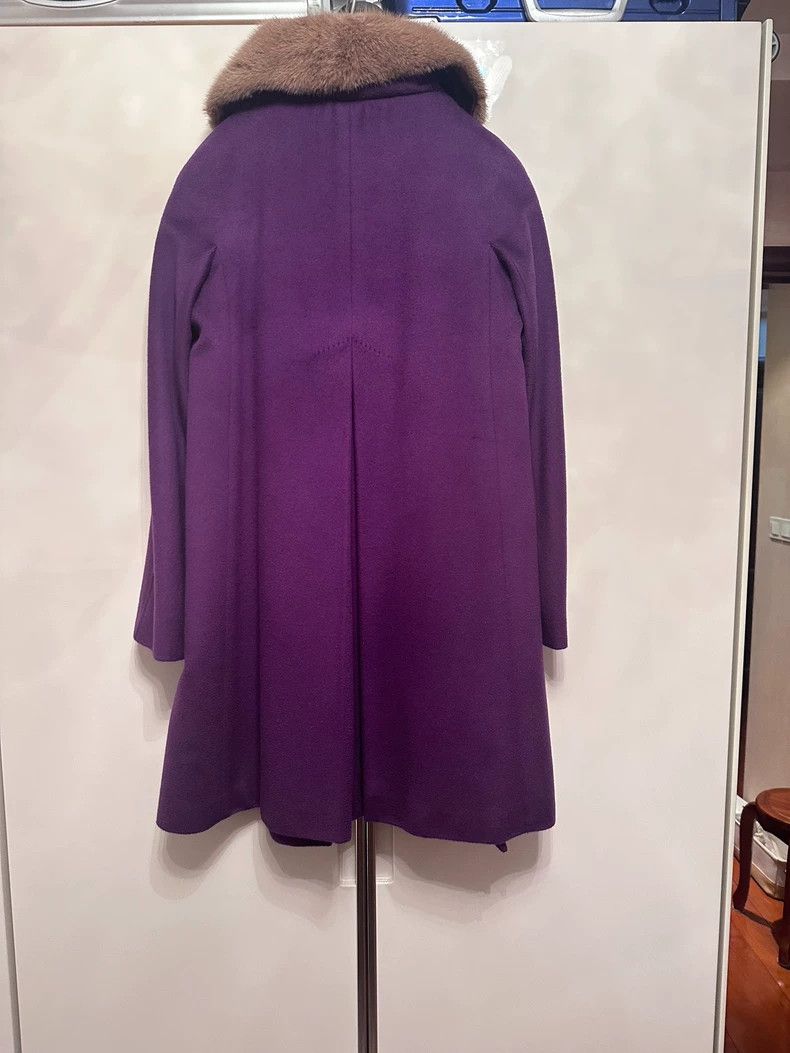 Max Mara Max Mara coat Size M / US 6-8 / IT 42-44 - 2 Thumbnail