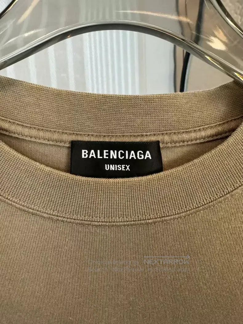 Balenciaga Balenciaga Khaki and brown front and back embroidered shor Size US S / EU 44-46 / 1 - 3 Thumbnail