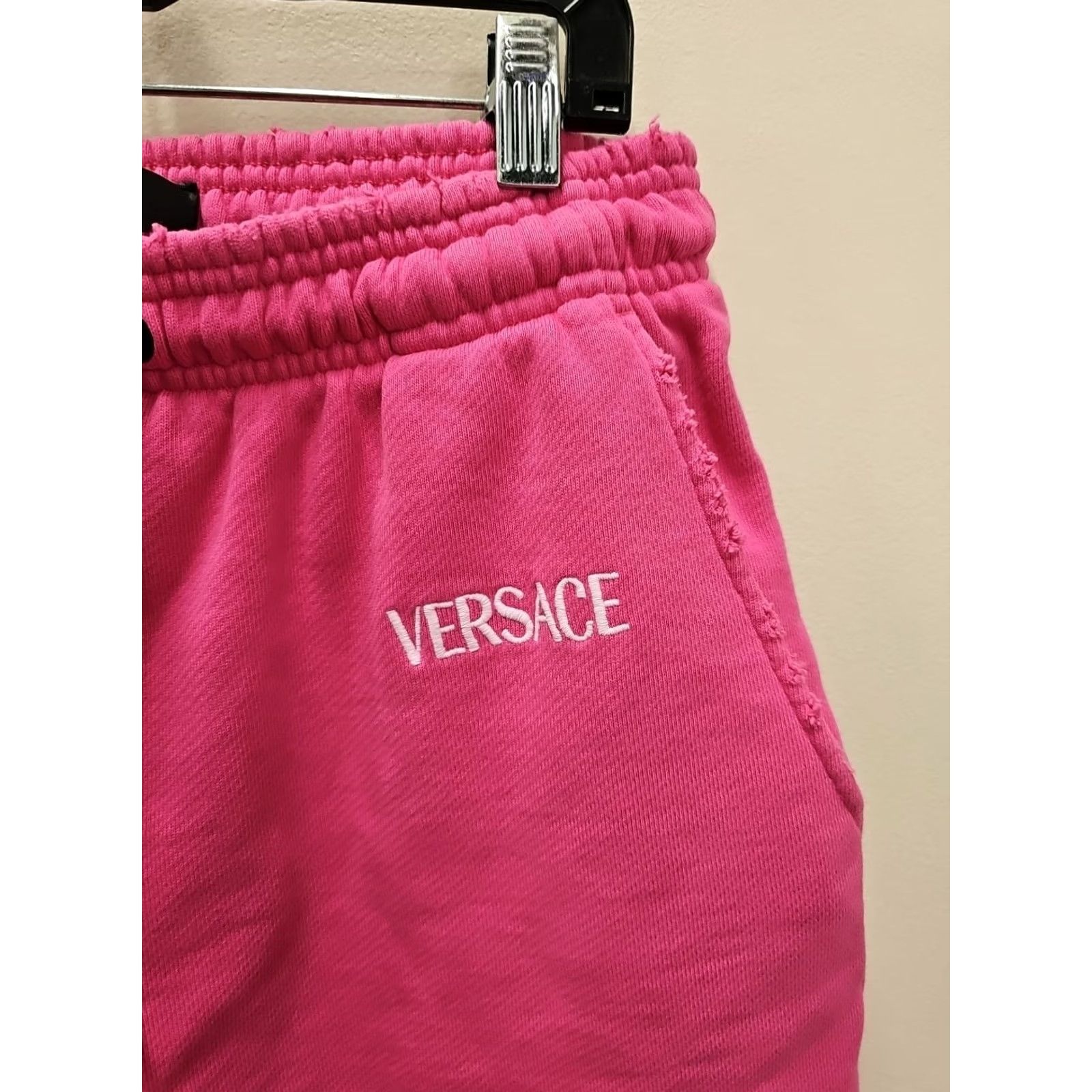 Versace VINTAGE Versace Sweat Shorts Mens Distressed Fuxia Fleece Drawstring Pockets Logo 40 Mens Size US 40 / EU 56 - 3 Thumbnail