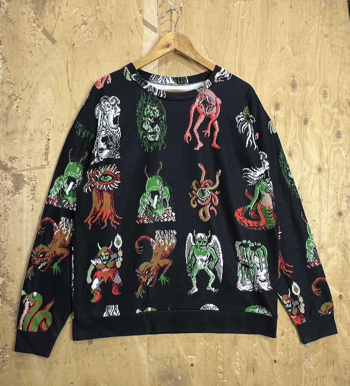 Japanese Brand Kikillo Very Nice Design Size US L / EU 52-54 / 3 - 2 Thumbnail