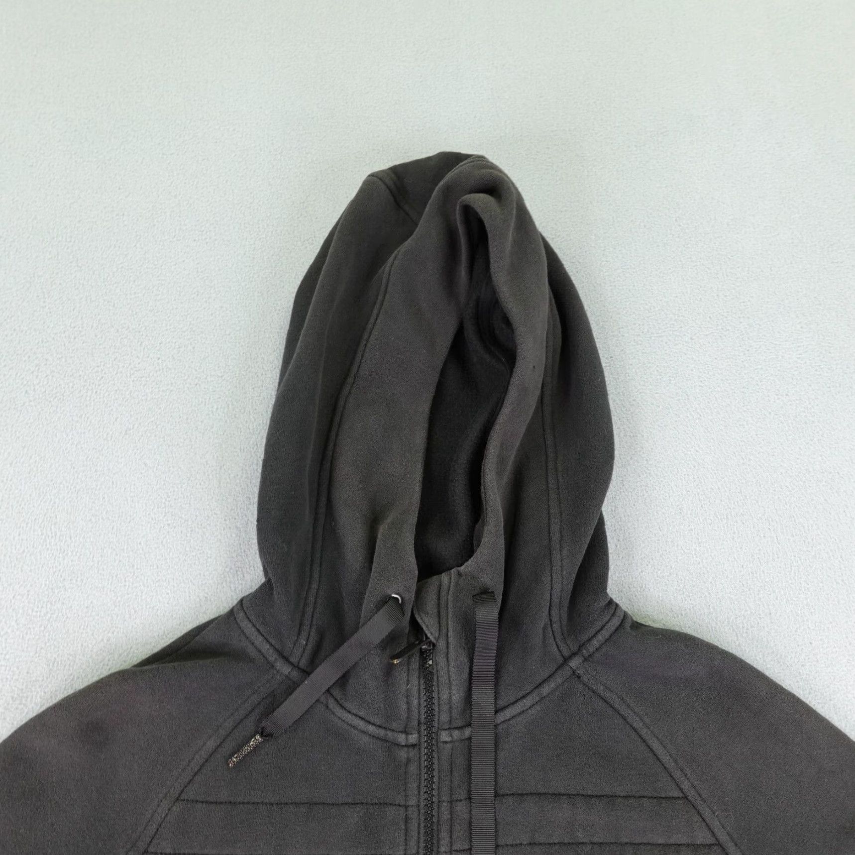Lululemon Lululemon Jacket Womens 6 Black Fleece Be True Zip Up Sweater Hoodie Sweatshirt Size M / US 6-8 / IT 42-44 - 2 Thumbnail