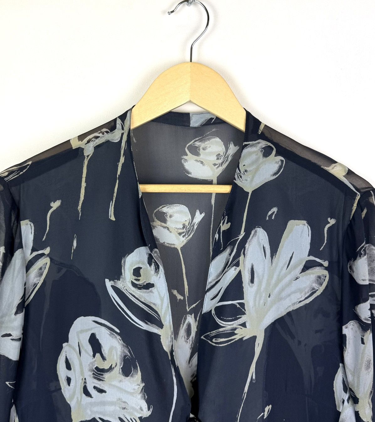 Burberry Vintage Burberrys Silk Sheer Longline Cardigan Cover up Top Size M / US 6-8 / IT 42-44 - 3 Thumbnail