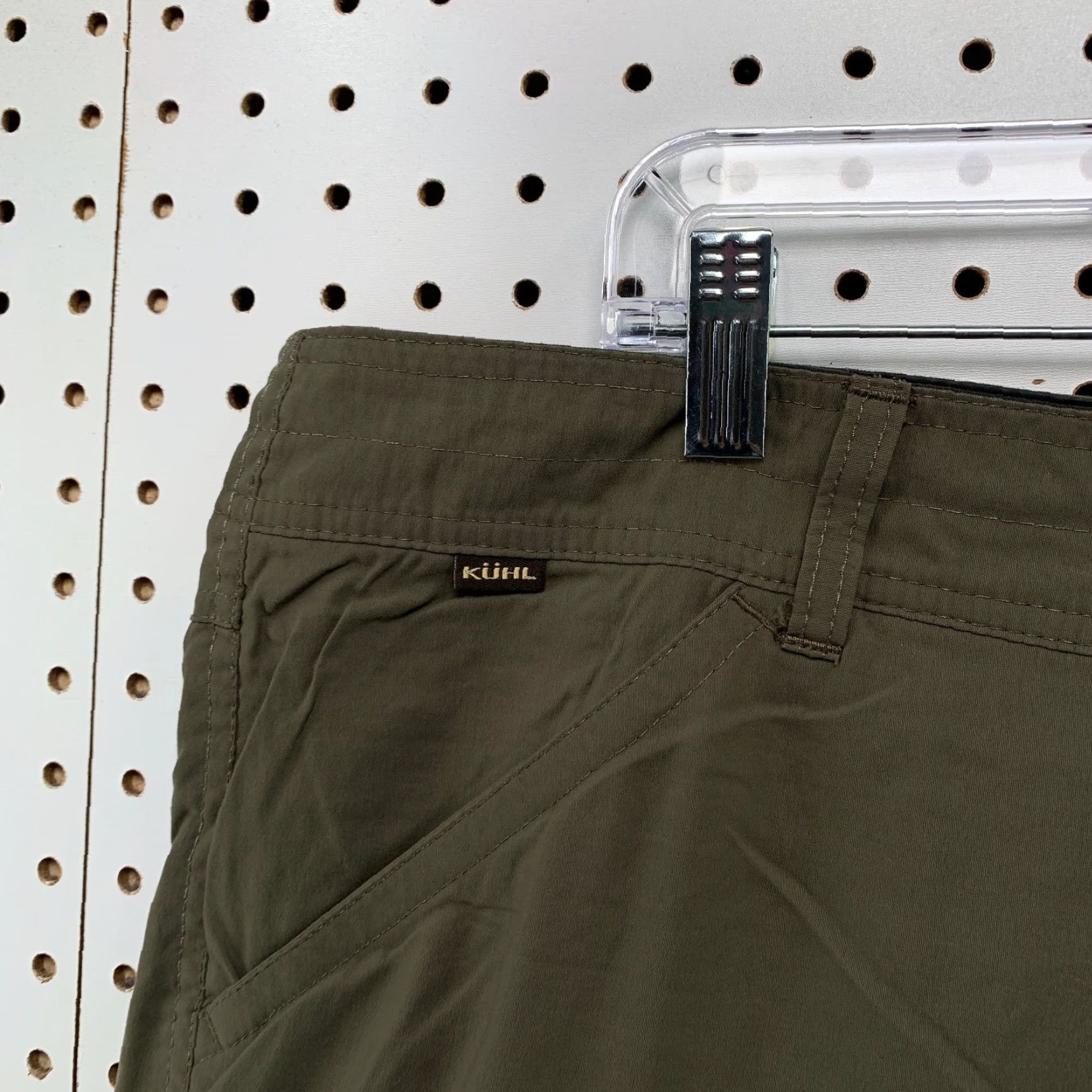 Olive KUHL Renegae Cargo Shorts Olive Green Mens Size 40x11 Outdoor Hike Size US 40 / EU 56 - 4 Thumbnail