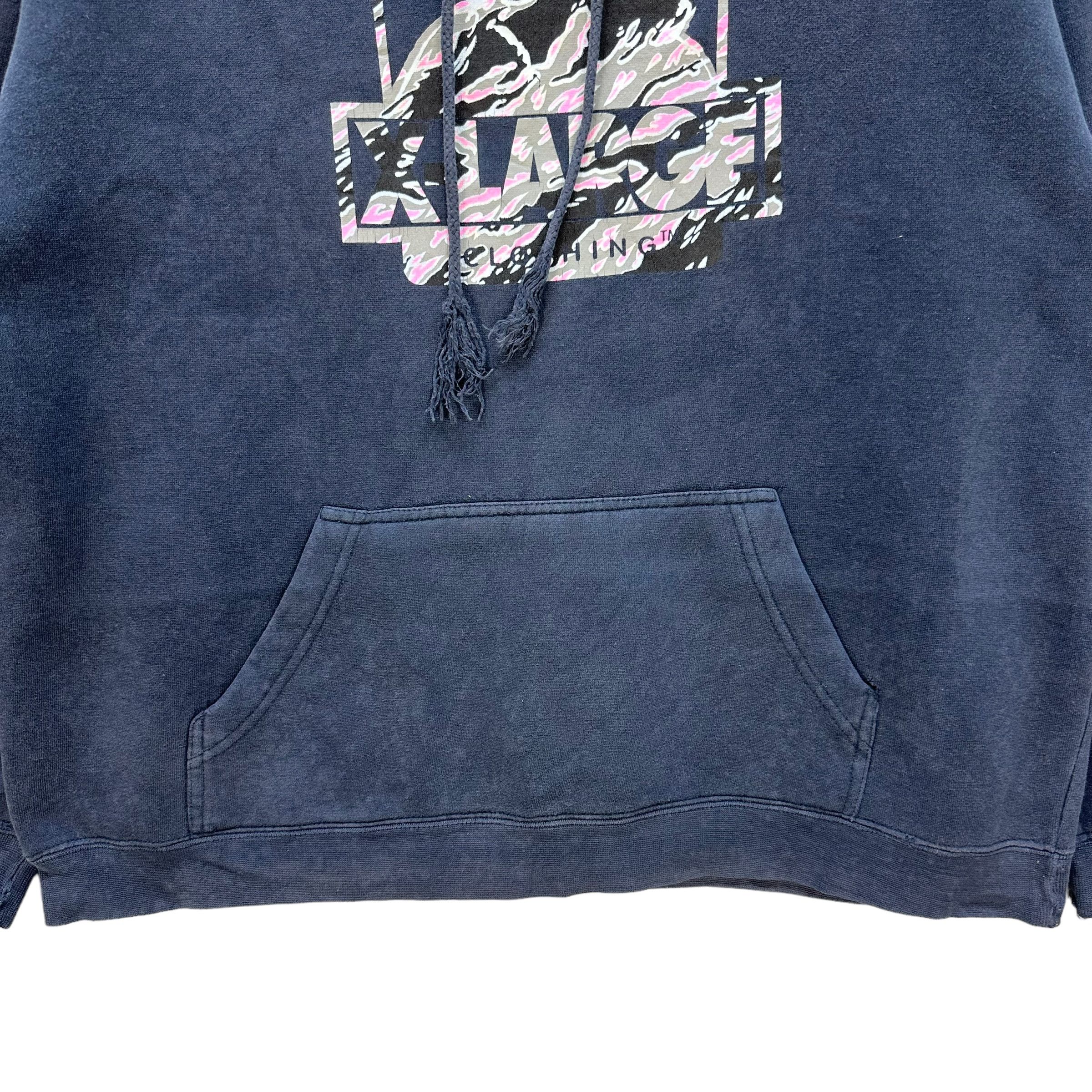 Vintage TRASHED🔥 XLARGE BIG LOGO PULLOVER HOODIES #8909-038 Size US M / EU 48-50 / 2 - 5 Thumbnail