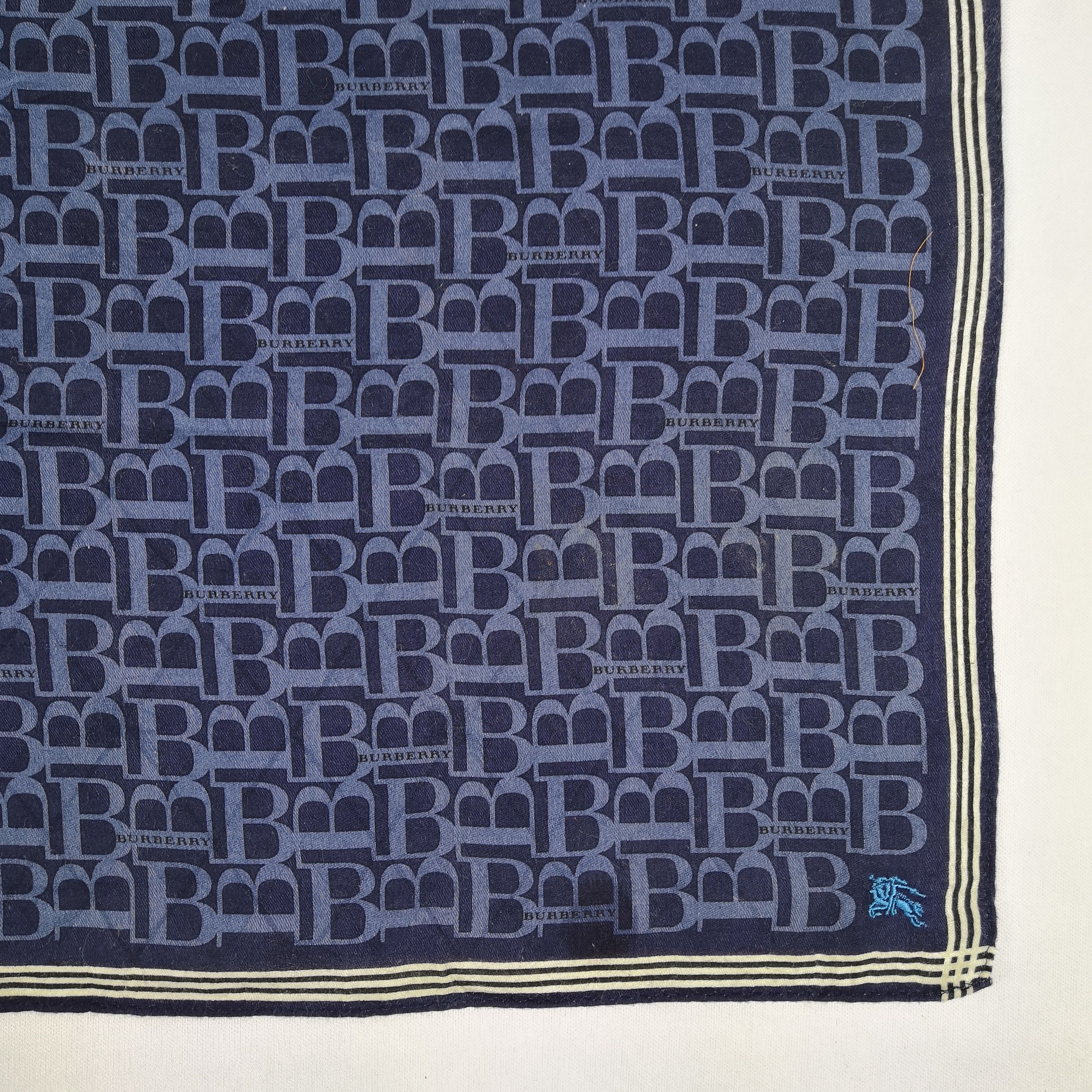 Burberry Vintage Burberry Handkerchief 56789 Size ONE SIZE - 3 Thumbnail