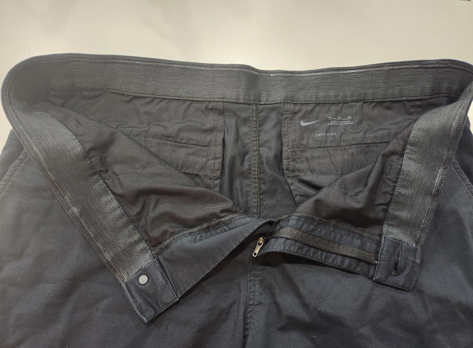 Nike Nike Dri-Fit UV UPF40+ Chino Golf Shorts Men 38 Black Size US 32 / EU 48 - 7 Thumbnail