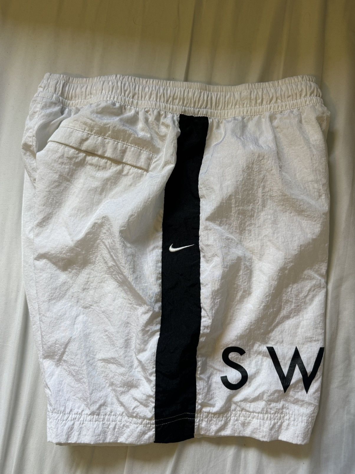 Nike Nike swoosh shorts Size US 31 - 4 Thumbnail