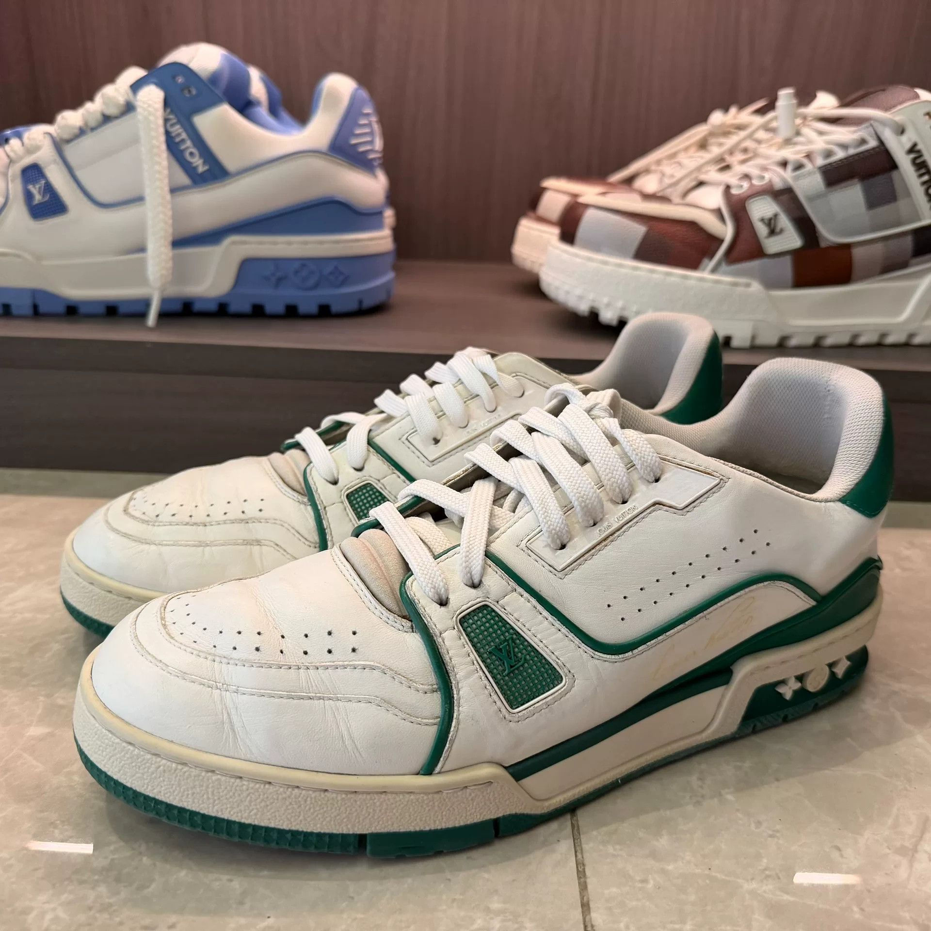Louis Vuitton Louis Vuitton Training Green Lowtop Sneakers 8 Men Size US 8 / EU 41 - 1 Thumbnail