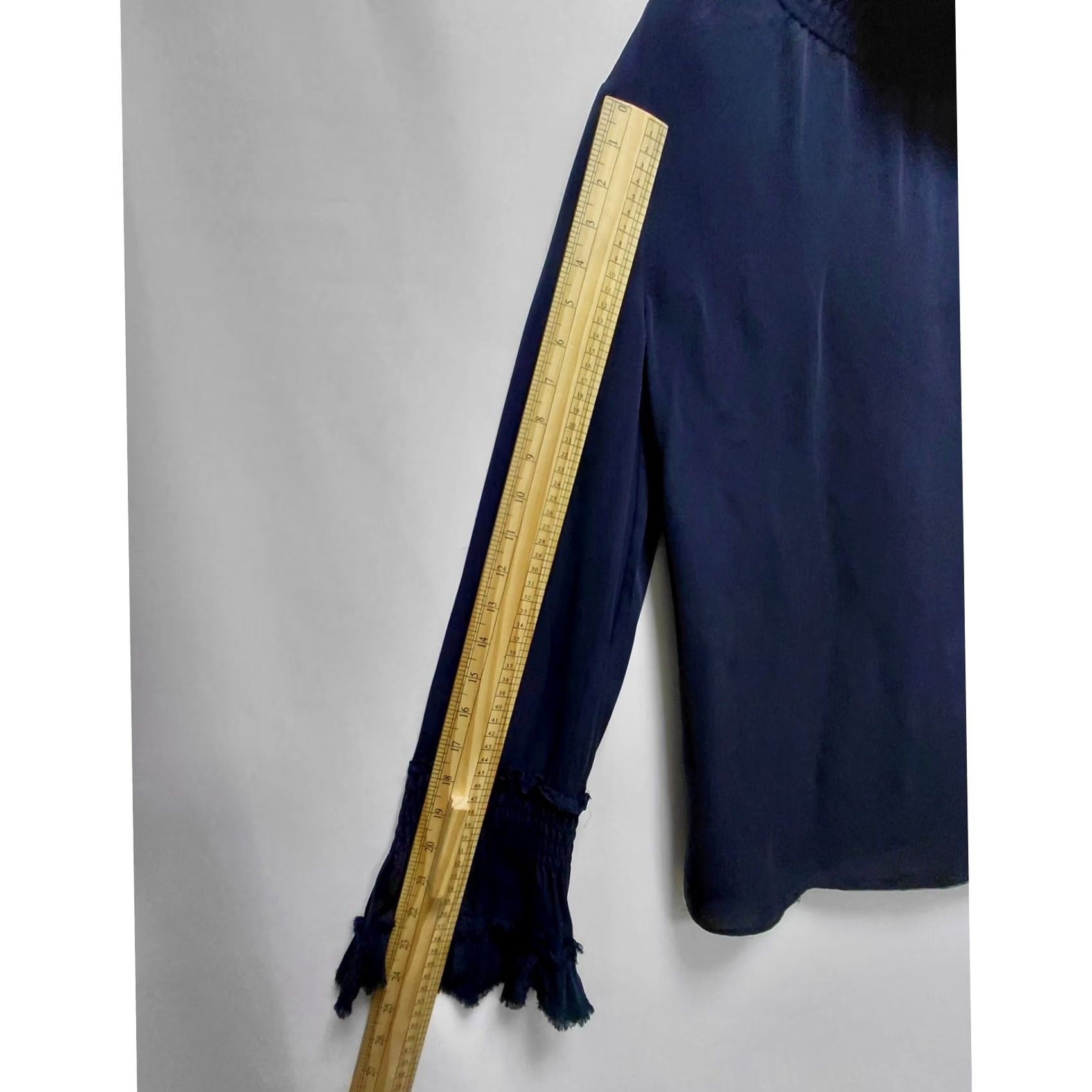 KOBI HALPERIN Kobi Halperin Silk Blouse Navy Long Sleeve Women M 100% Silk Ruffle Crew Neck Solid Boho Chic Elegant Spring Fall Blouse Size M / US 6-8 / IT 42-44 - 7 Thumbnail