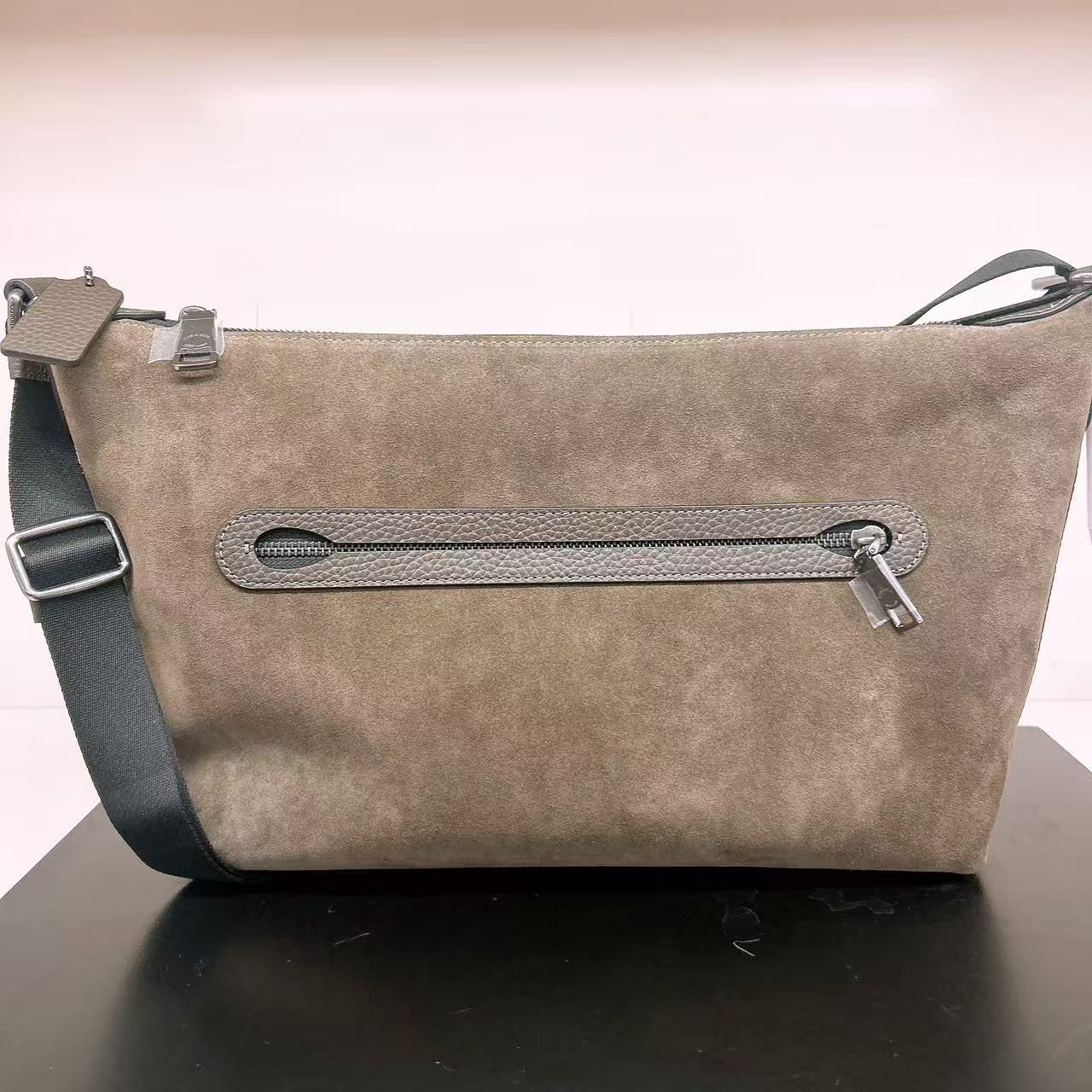 Coach NWT Coach Finn Crossbody Bag CCG17 Size ONE SIZE - 2 Thumbnail