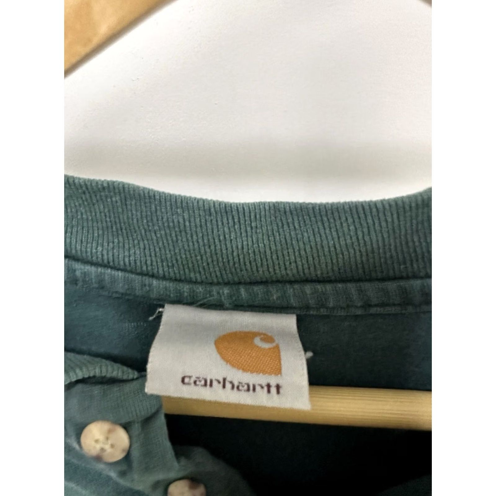 Carhartt VTG Carhartt Faded Worn Distressed Work WIP Pocket Henley LS T-Shirt L Men Green Size L Size US L / EU 52-54 / 3 - 3 Thumbnail