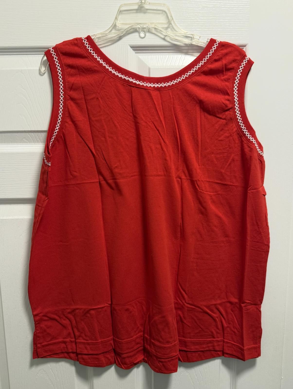 Designer Red Sleeveless Embroidered Tank – Cute & Comfy! Size M / US 6-8 / IT 42-44 - 3 Thumbnail