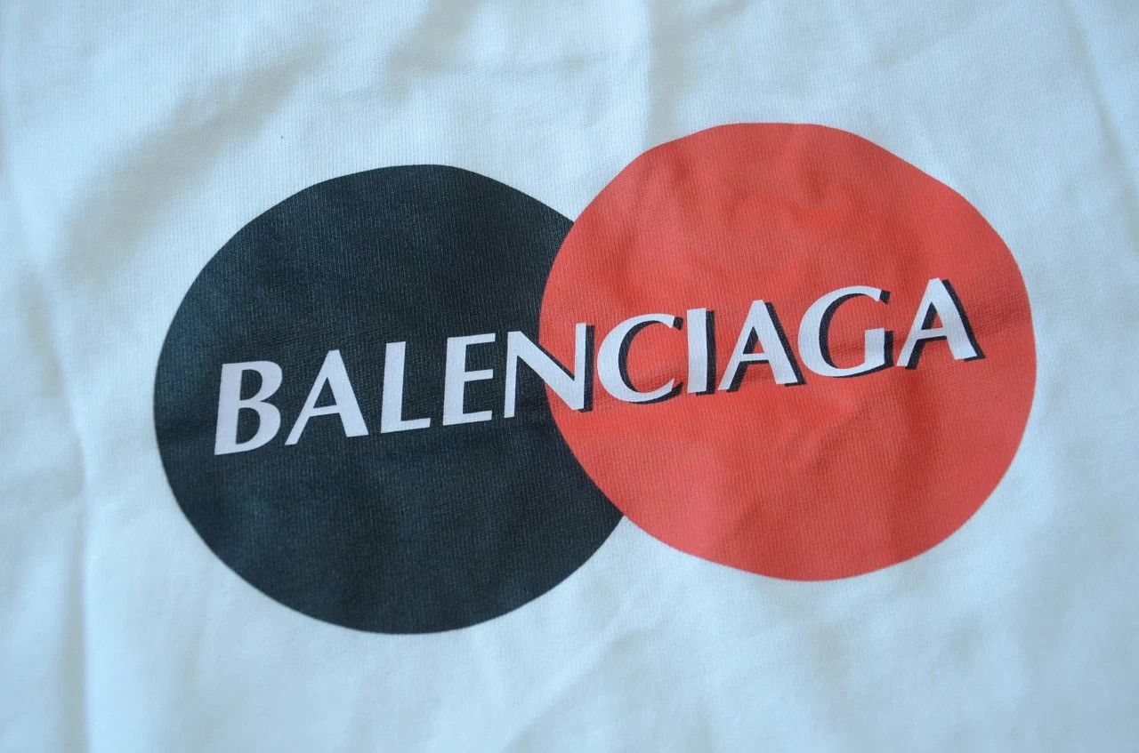 Balenciaga Balenciaga Mastercard Logo SS White S T-shirt Size S / US 4 / IT 40 - 6 Thumbnail