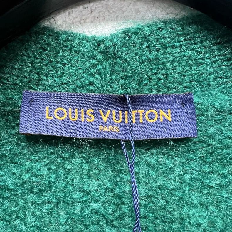Louis Vuitton Louis Vuitton Mohair green monogrammed sweater Size US XS / EU 42 / 0 - 3 Thumbnail