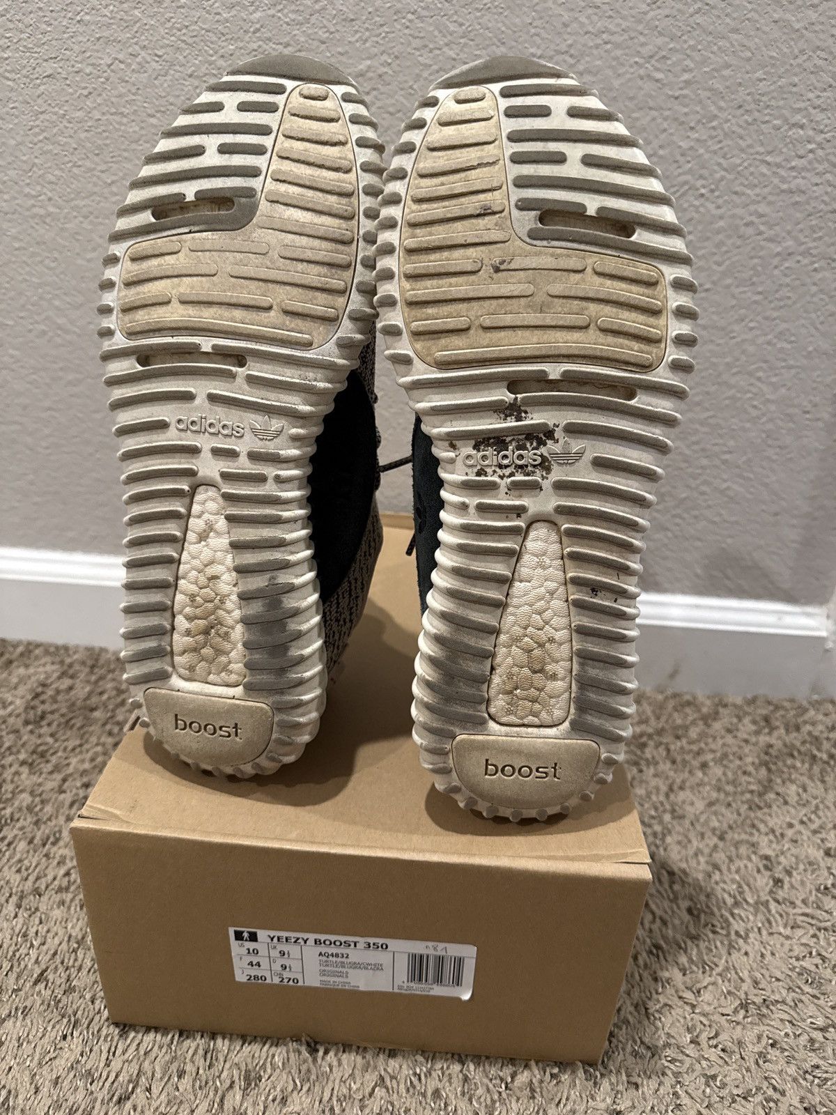 Adidas Adidas Yeezy Boost 350 Turtle Dove 2015 Size US 10 / EU 43 - 2 Thumbnail