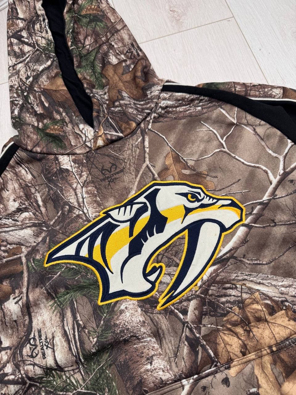 NHL × Realtree Nashville Predators Hoodie Realtree NFL NHL Size US M / EU 48-50 / 2 - 4 Thumbnail
