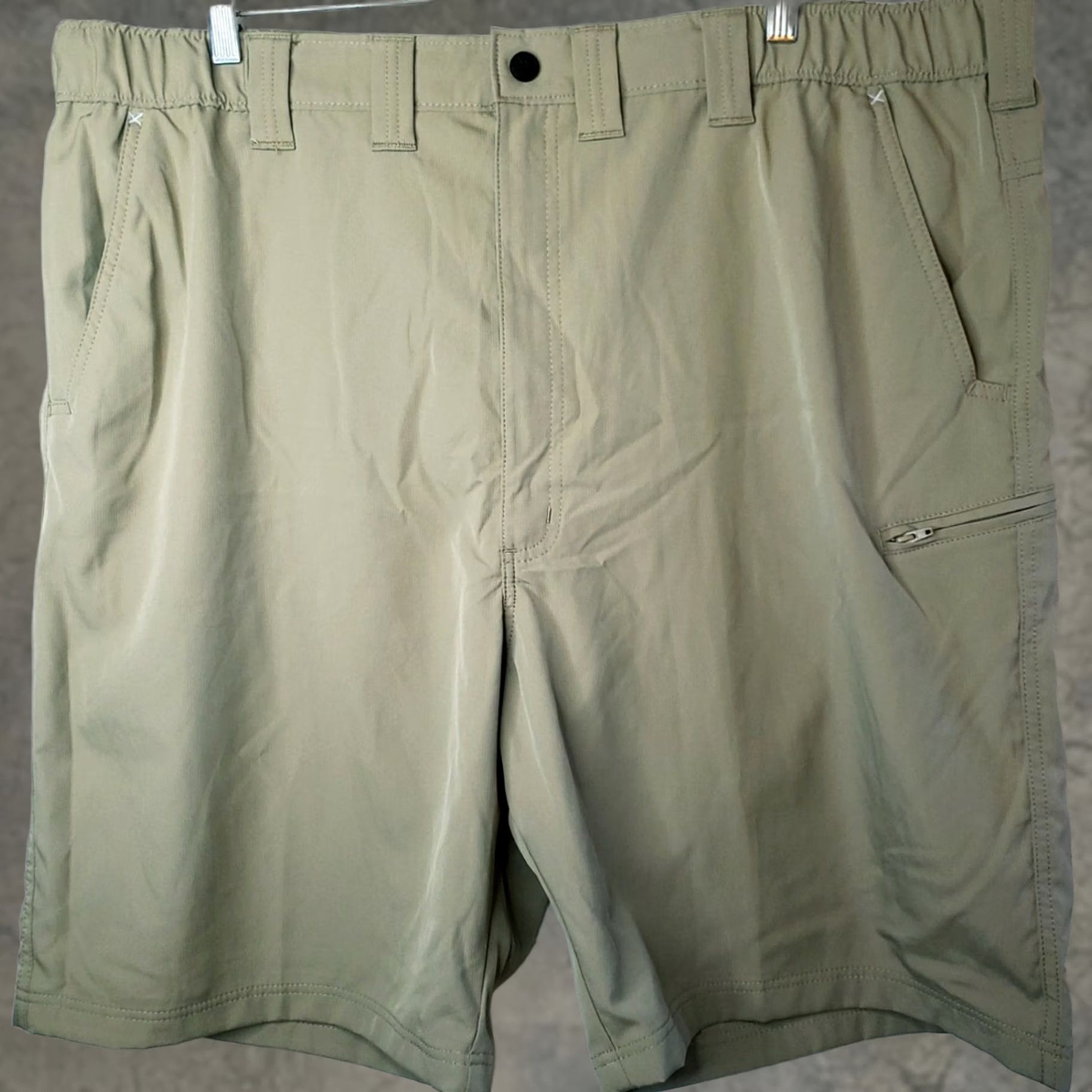 Wrangler Wrangler Outdoor Hiking Shorts Men's 44 Tan Khaki Elastic Waist Polyester NWOT! Size US 44 / EU 60 - 1 Thumbnail