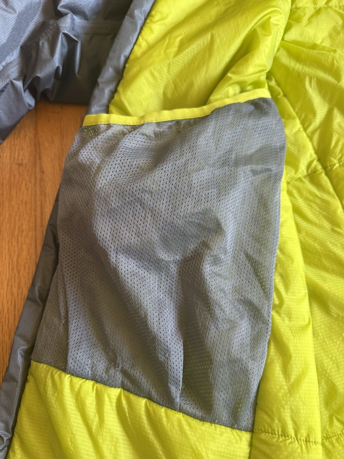 Arc'teryx ARC'TERYX Nuclei AR Jacket Size L Gray Puffer Insulated Size US L / EU 52-54 / 3 - 6 Thumbnail