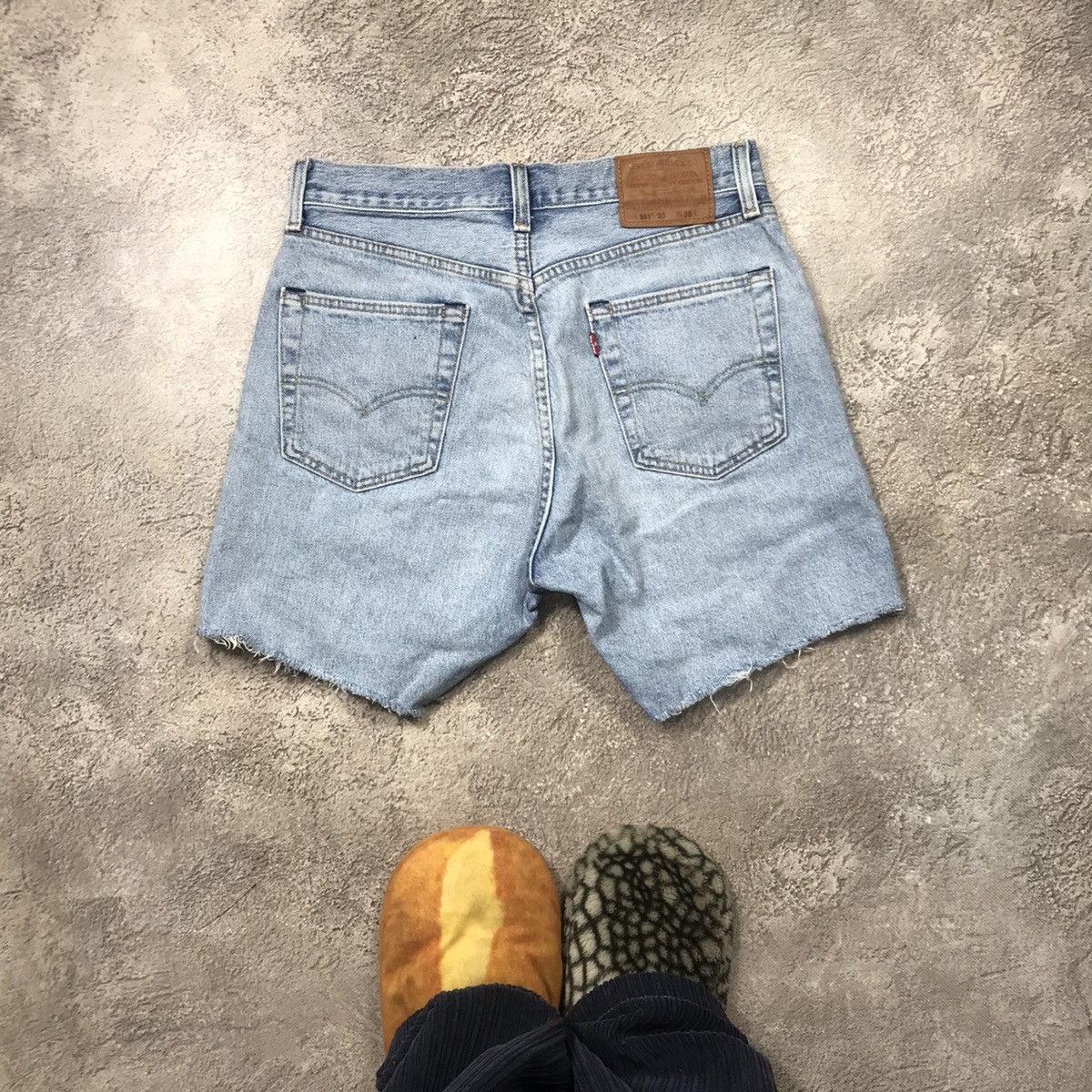 Vintage Vintage Levis Sun Faded Baggy Shorts Streetwear Y2K Logo 32 Size US 32 / EU 48 - 1 Thumbnail