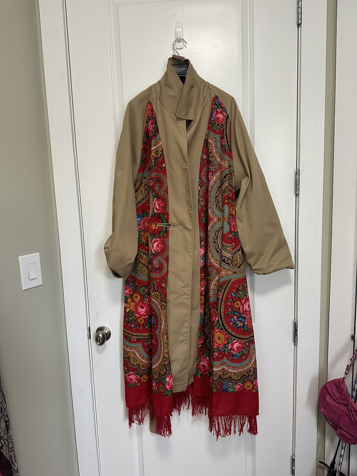 Vetements Vetements SS19 reversible scarf coat Size US XL / EU 56 / 4 - 4 Thumbnail