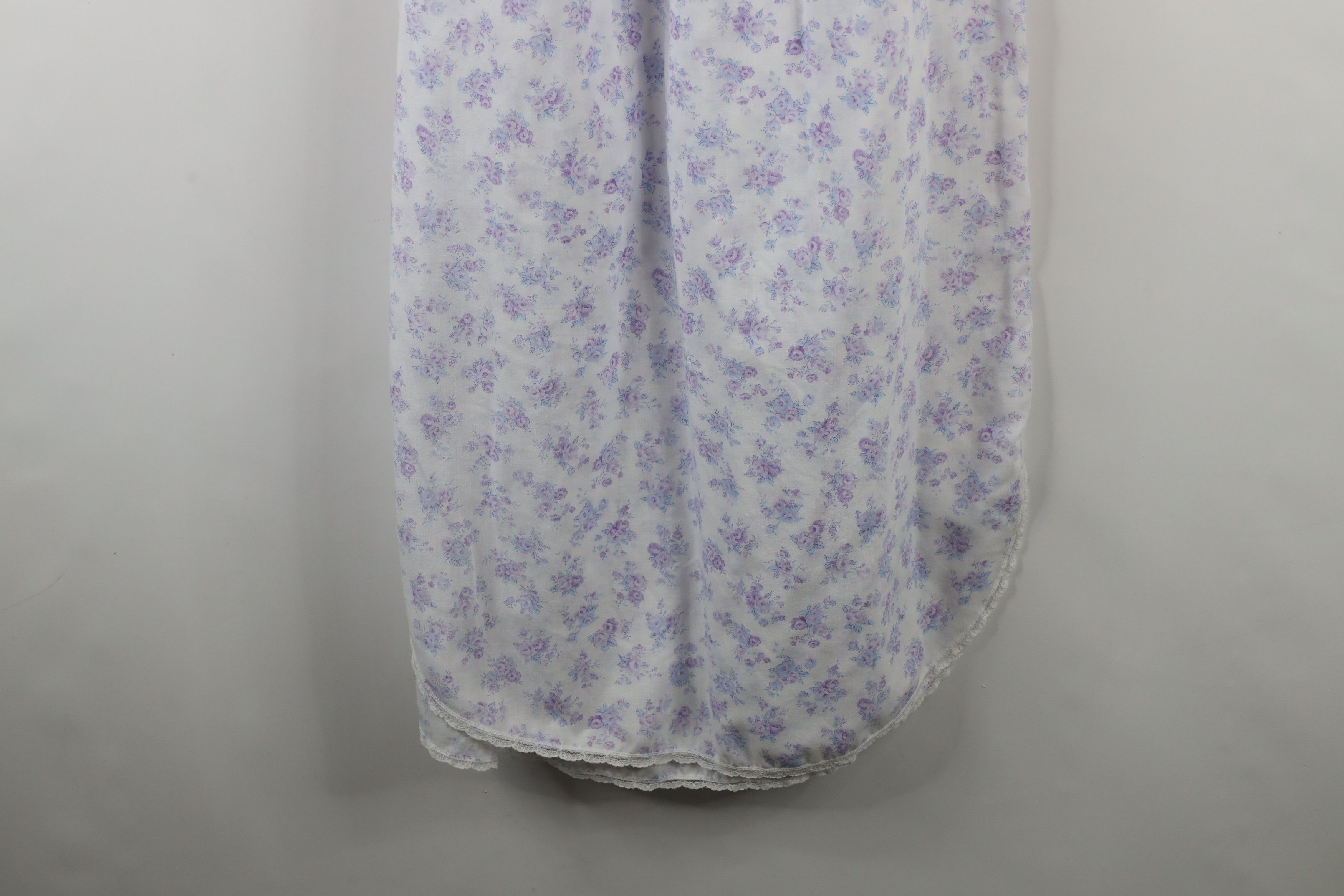 Vintage Vintage 90s Miss Elaine Lace Night Gown Sleep Shirt USA Size M / US 6-8 / IT 42-44 - 13 Thumbnail