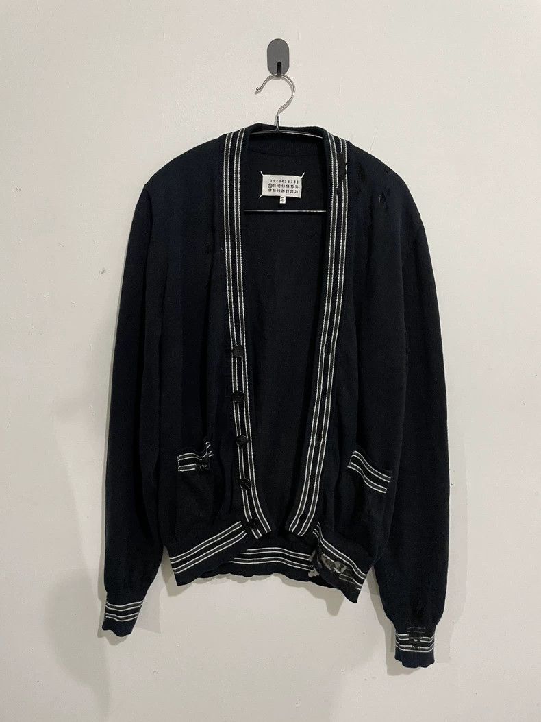 Maison Margiela Maison Margiela Distressed Cardigan Knitwear Size US L / EU 52-54 / 3 - 1 Thumbnail