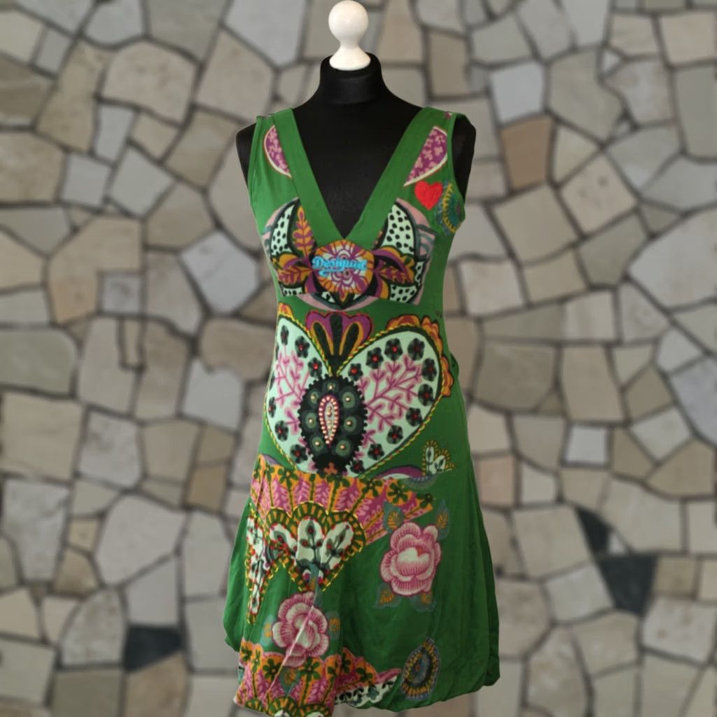 Desigual Desigual Yentes 51V21C2 womens dress Size M Dress Green Knee Length A-Line Desigual Womens M Green Knee Length A-Line Dress Size M / US 6-8 / IT 42-44 - 1 Thumbnail