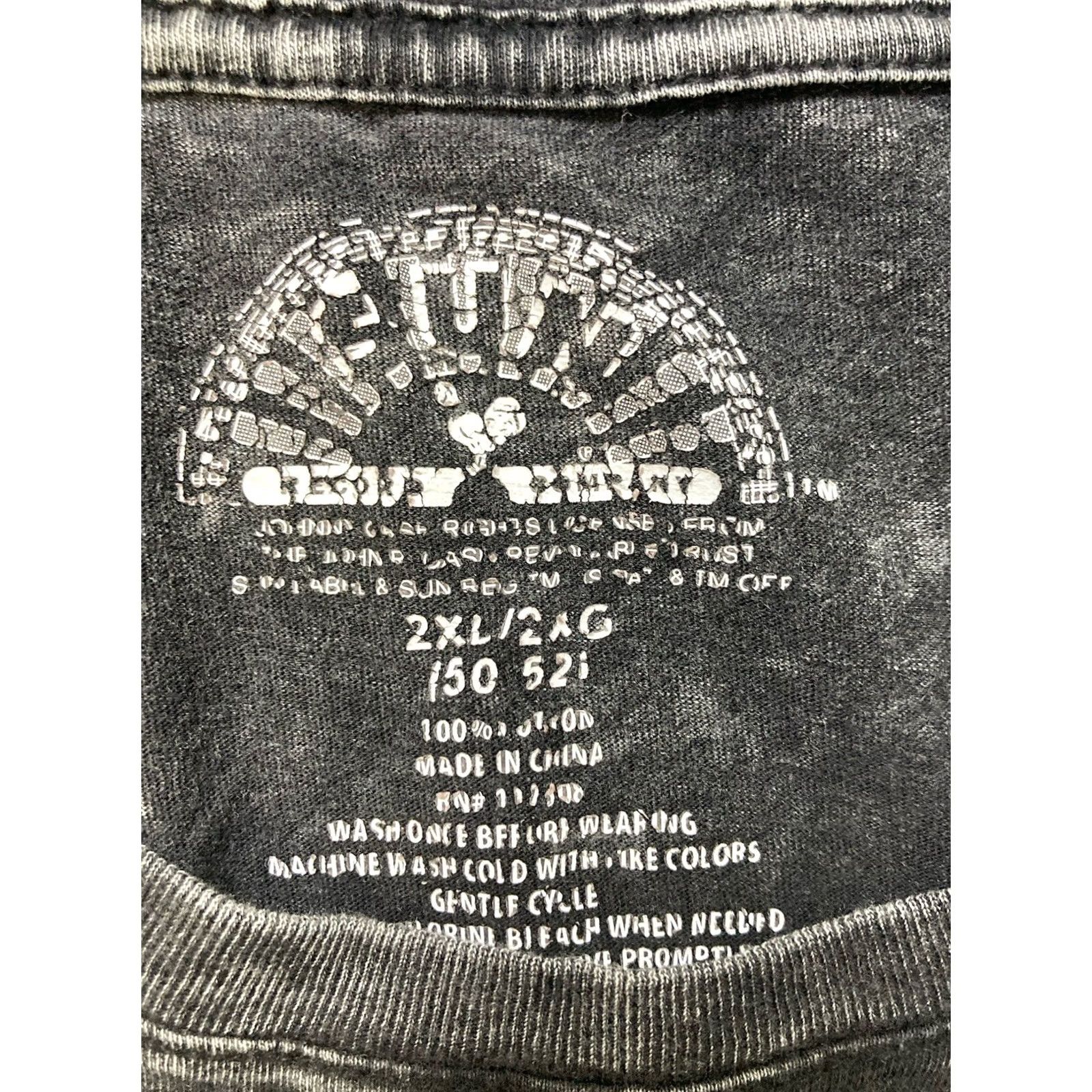 Vintage VINTAGE Johnny Cash Sun Record Company Graphic T-shirt Women XXL Black Acid Wash Music Shirt Size XXL / US 16-18 / IT 52-54 - 4 Thumbnail