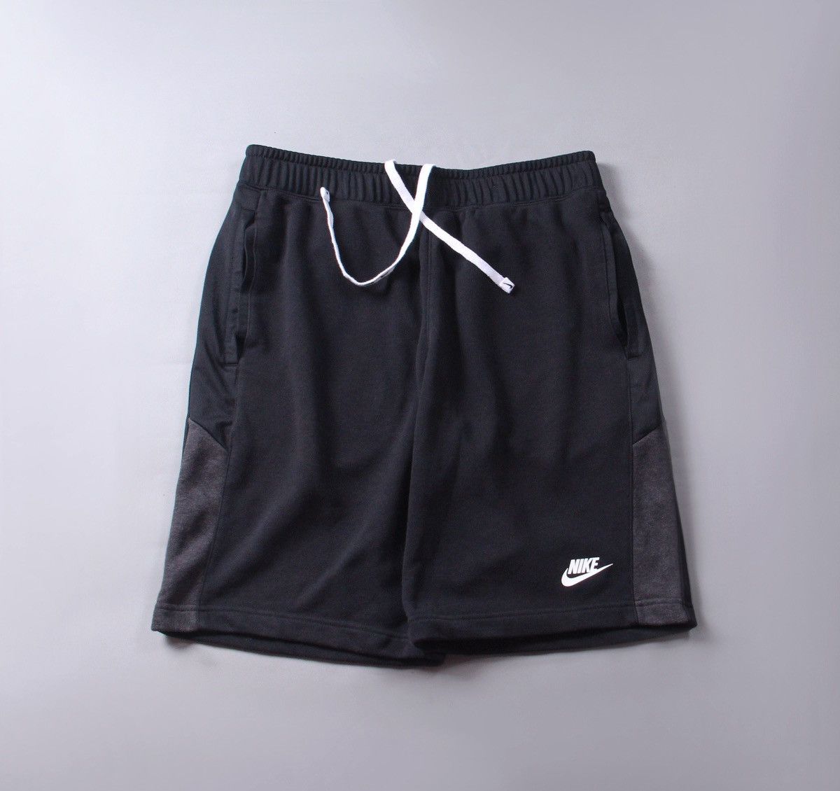 nike epic phantom react all black