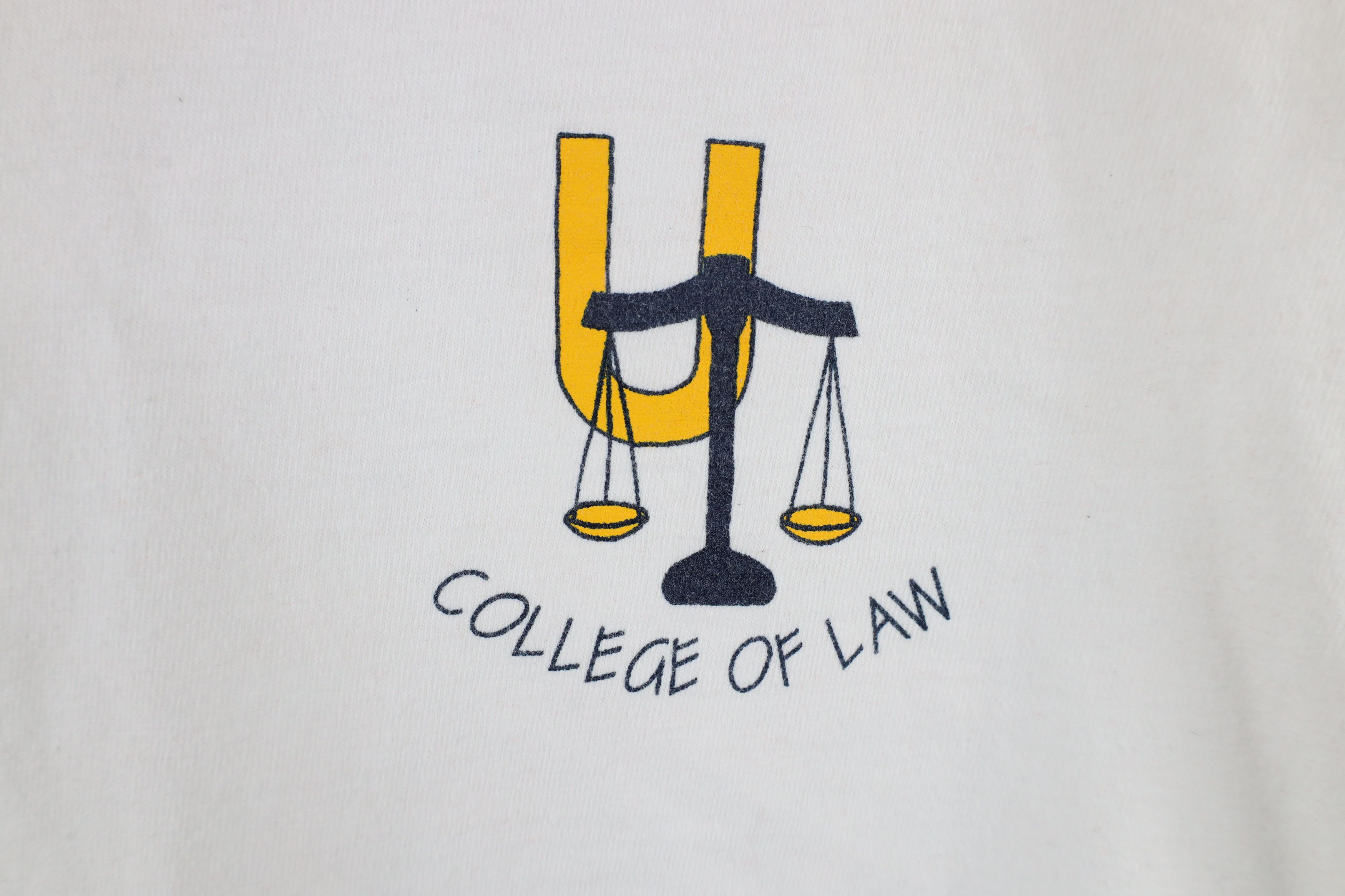 Vintage Vintage 90s University of Toledo College of Law T-Shirt USA Size US XL / EU 56 / 4 - 4 Thumbnail