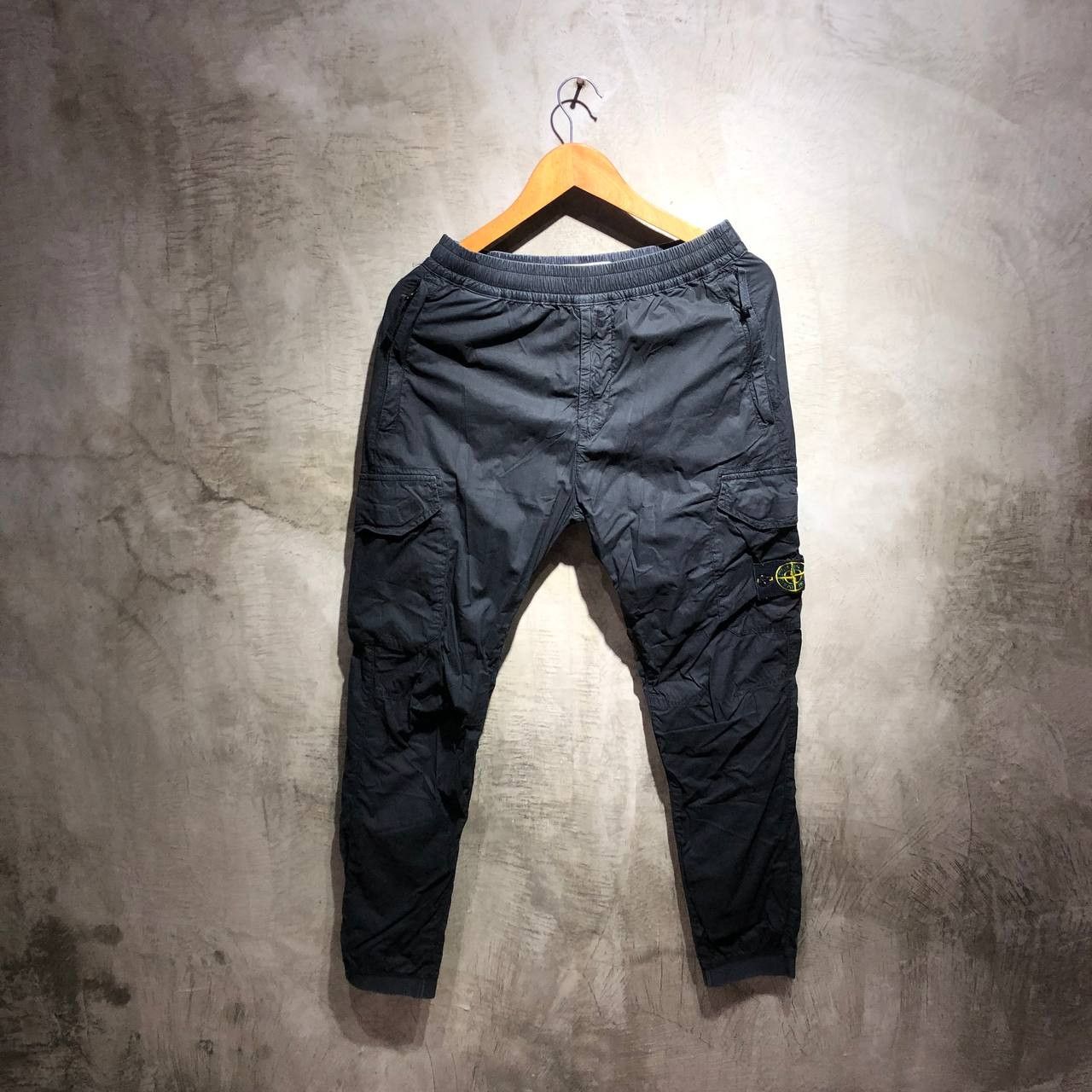 Stone Island Stone Island SS20 Cargo trousers Size US 28 / EU 44 - 1 Thumbnail