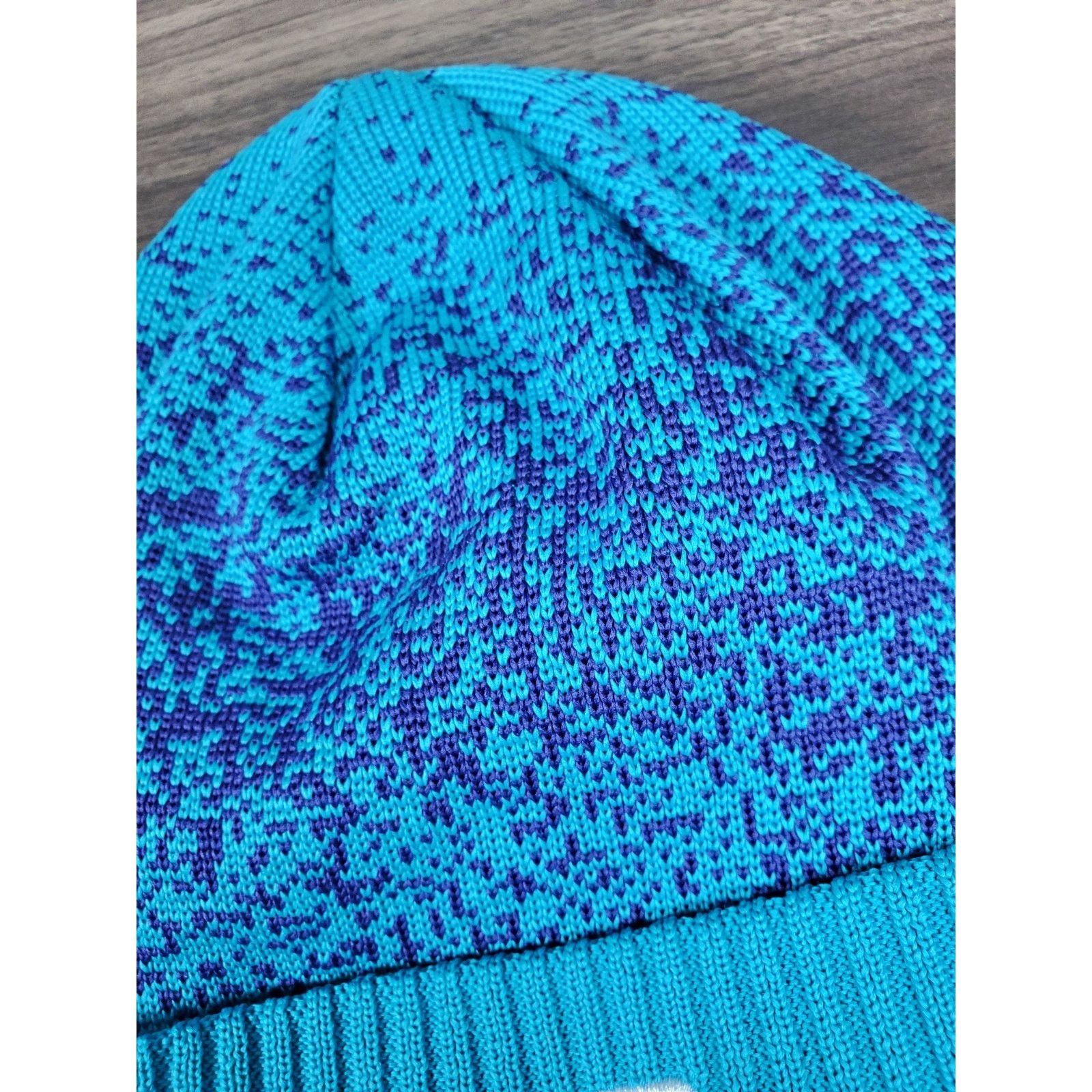NBA × New Era Charlotte Hornets Winter Beanie Pom Hat Knit Cap NBA Teal Size ONE SIZE - 5 Thumbnail