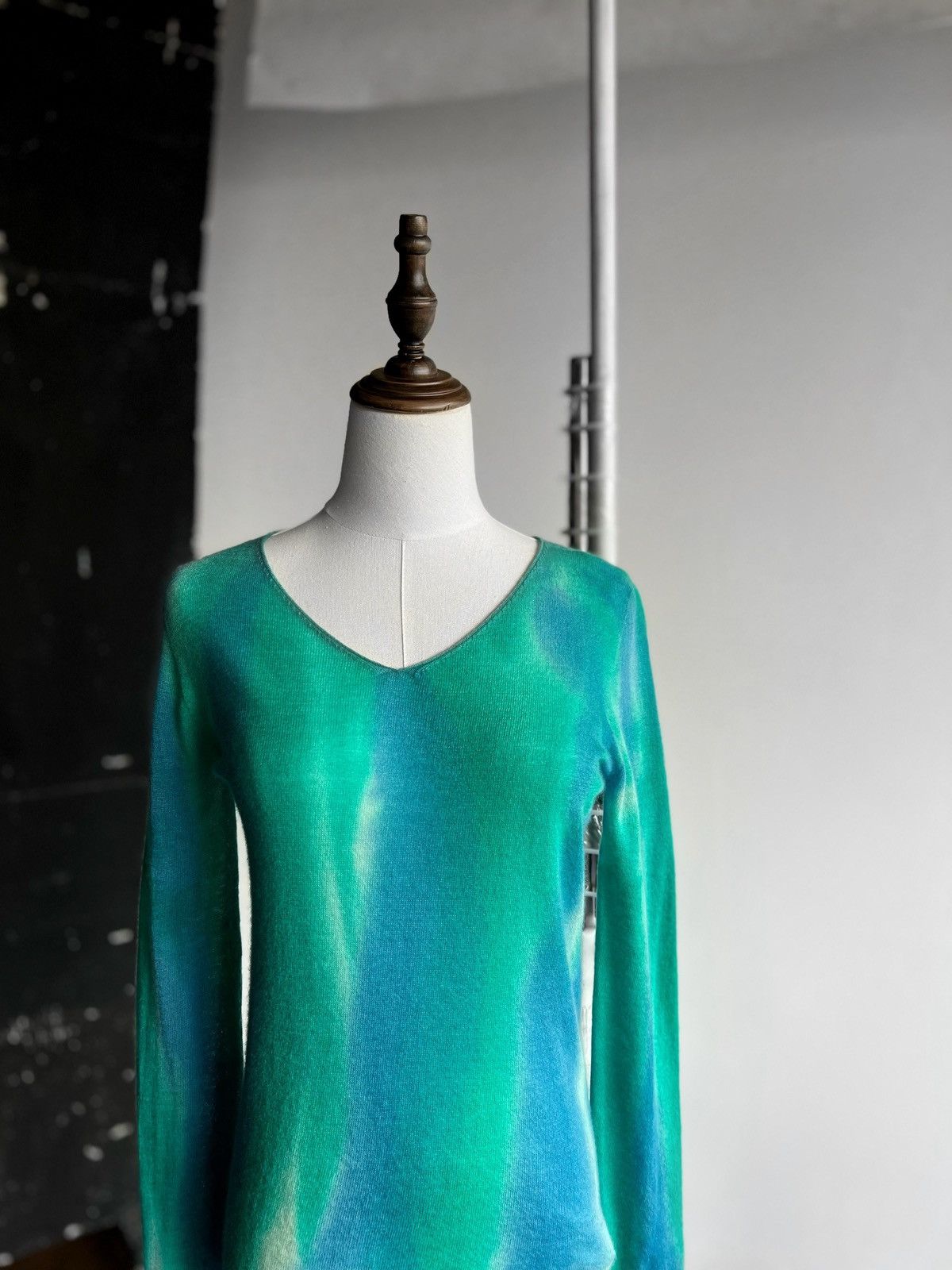 Designer 120% Cashmere Womens Blue/Green Lightweight Knitted Sweater Size M / US 6-8 / IT 42-44 - 2 Thumbnail