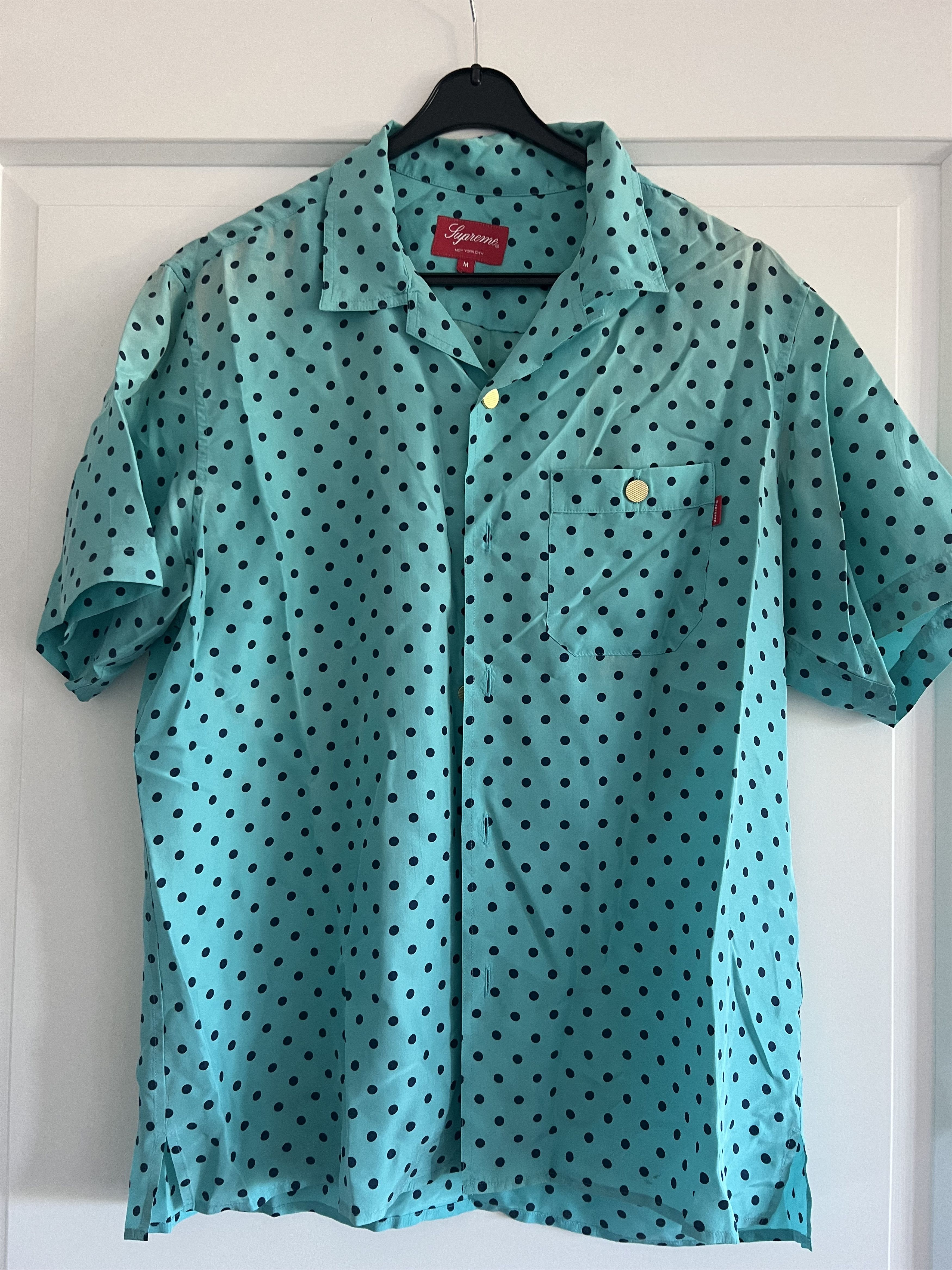 Supreme zip outlets up blue dots tee