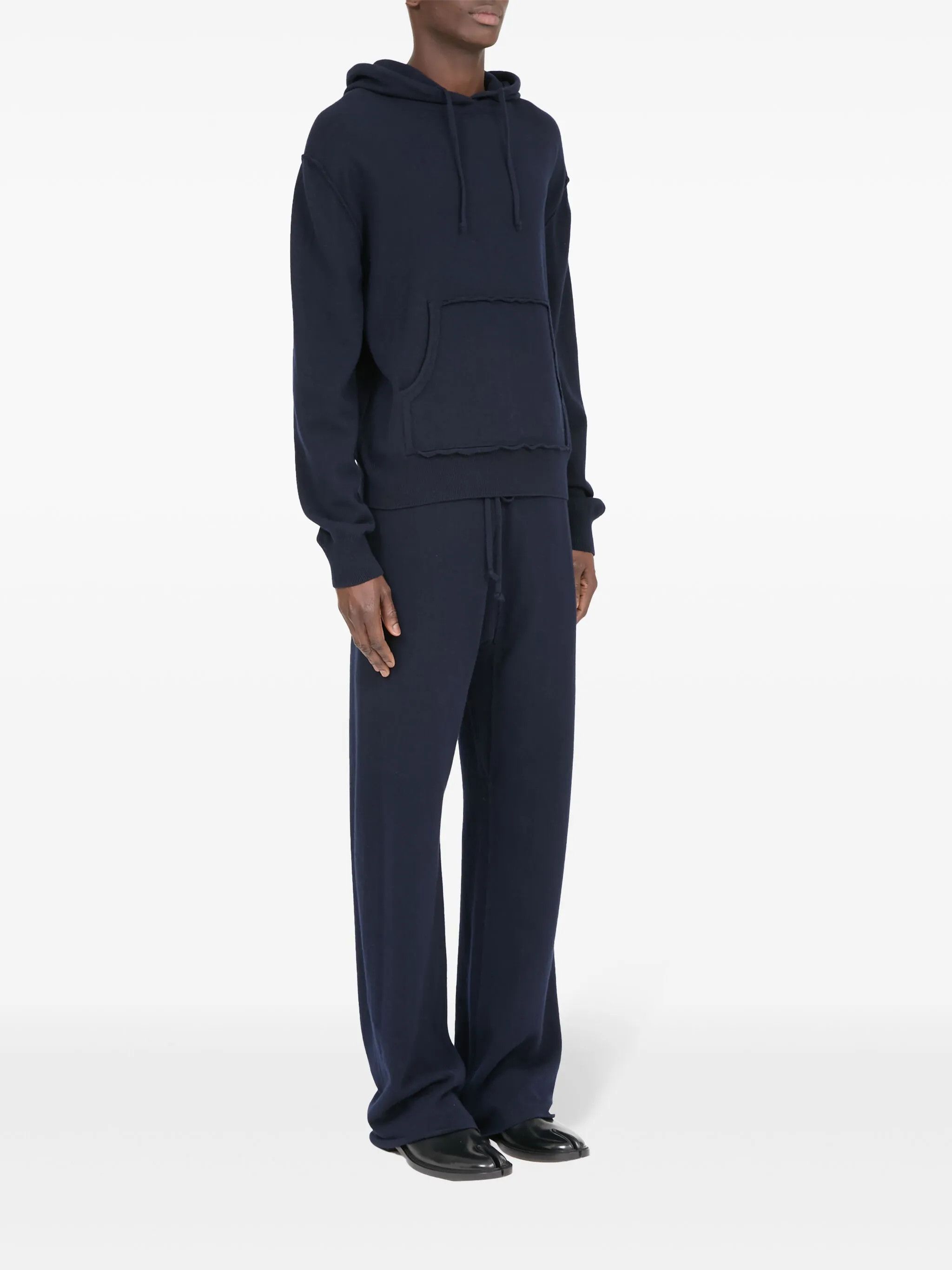 Maison Margiela o1w1db11225 Pouch Pocket Kntited Hoodie in Navy Blue Size US XL / EU 56 / 4 - 3 Thumbnail