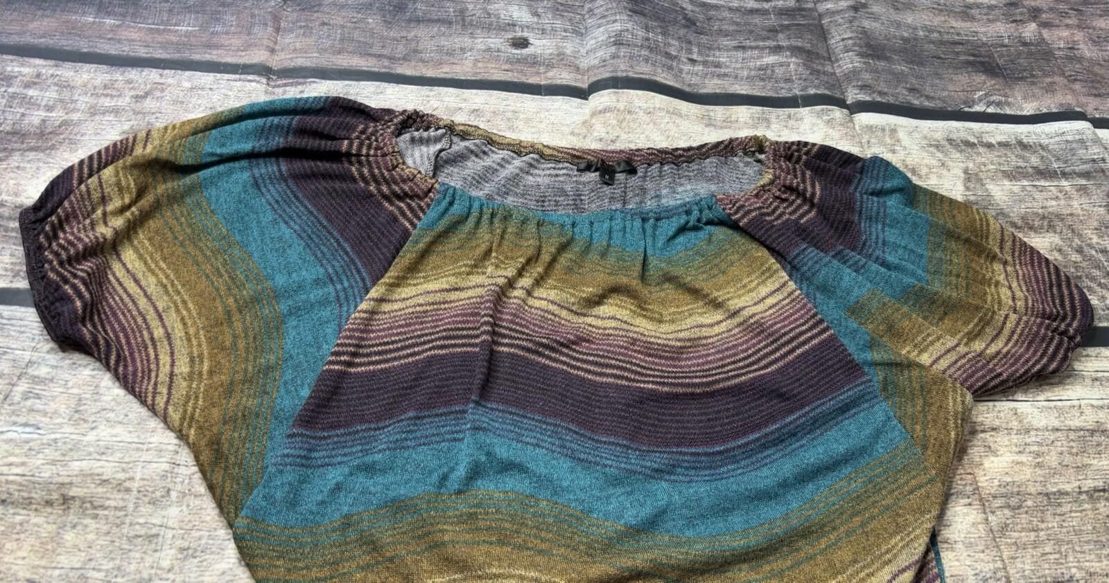 MCM VTG MCM Top Women's Medium Colorblock Striped Puff Size M / US 6-8 / IT 42-44 - 4 Thumbnail