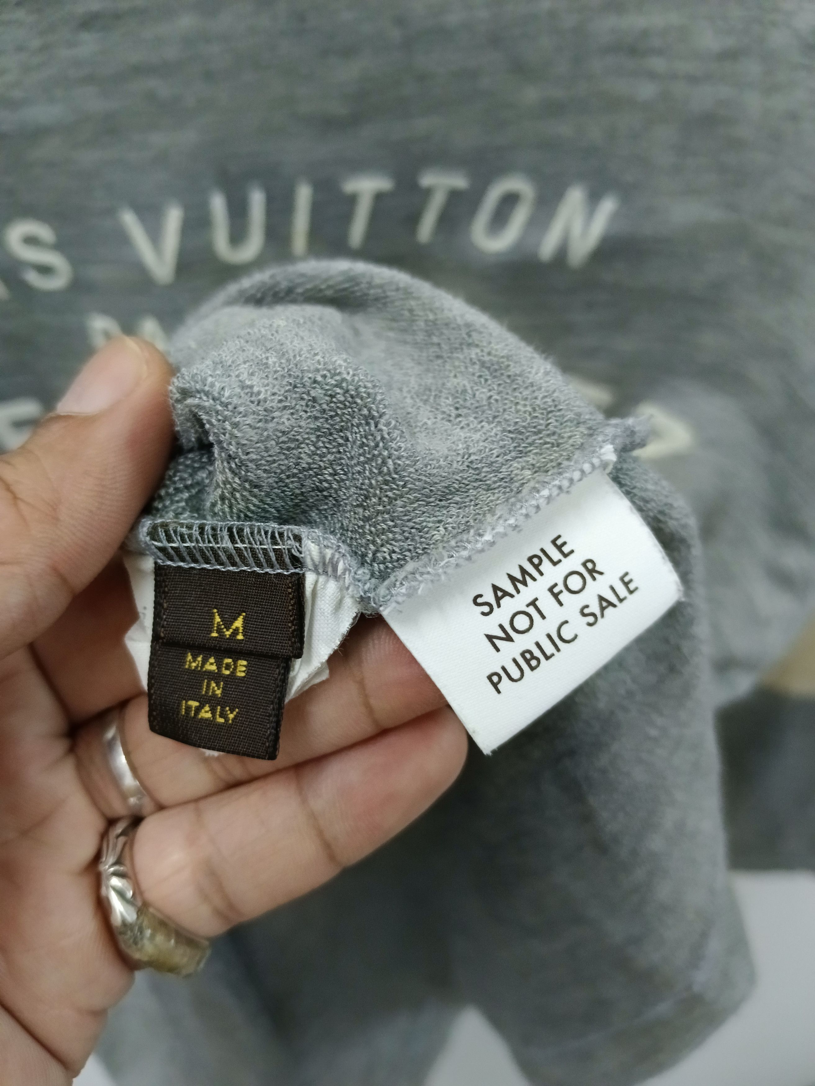Louis Vuitton Louis Vuitton (SAMPLE) "Volez Voguez Voyagez" 3/4 Sleeve Size US M / EU 48-50 / 2 - 5 Thumbnail