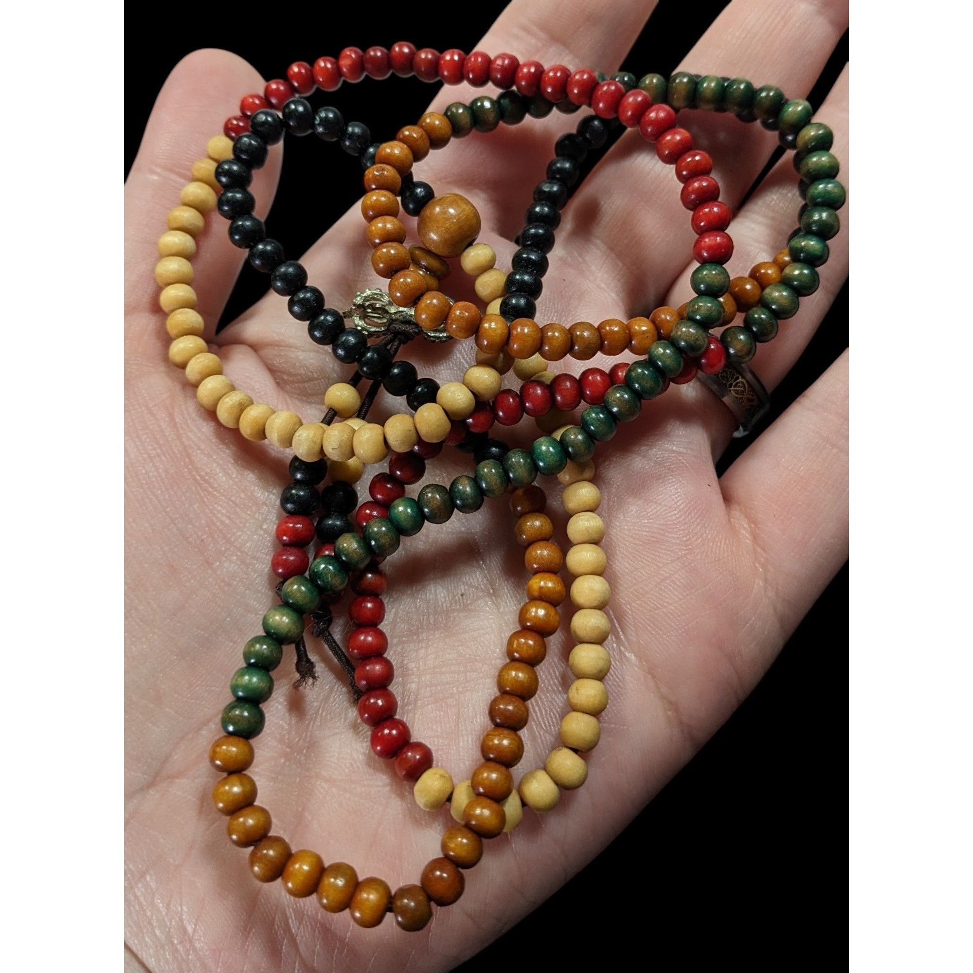 Other Nature Inspired Brown Red And Black Wood Beaded Necklace Size ONE SIZE - 2 Thumbnail
