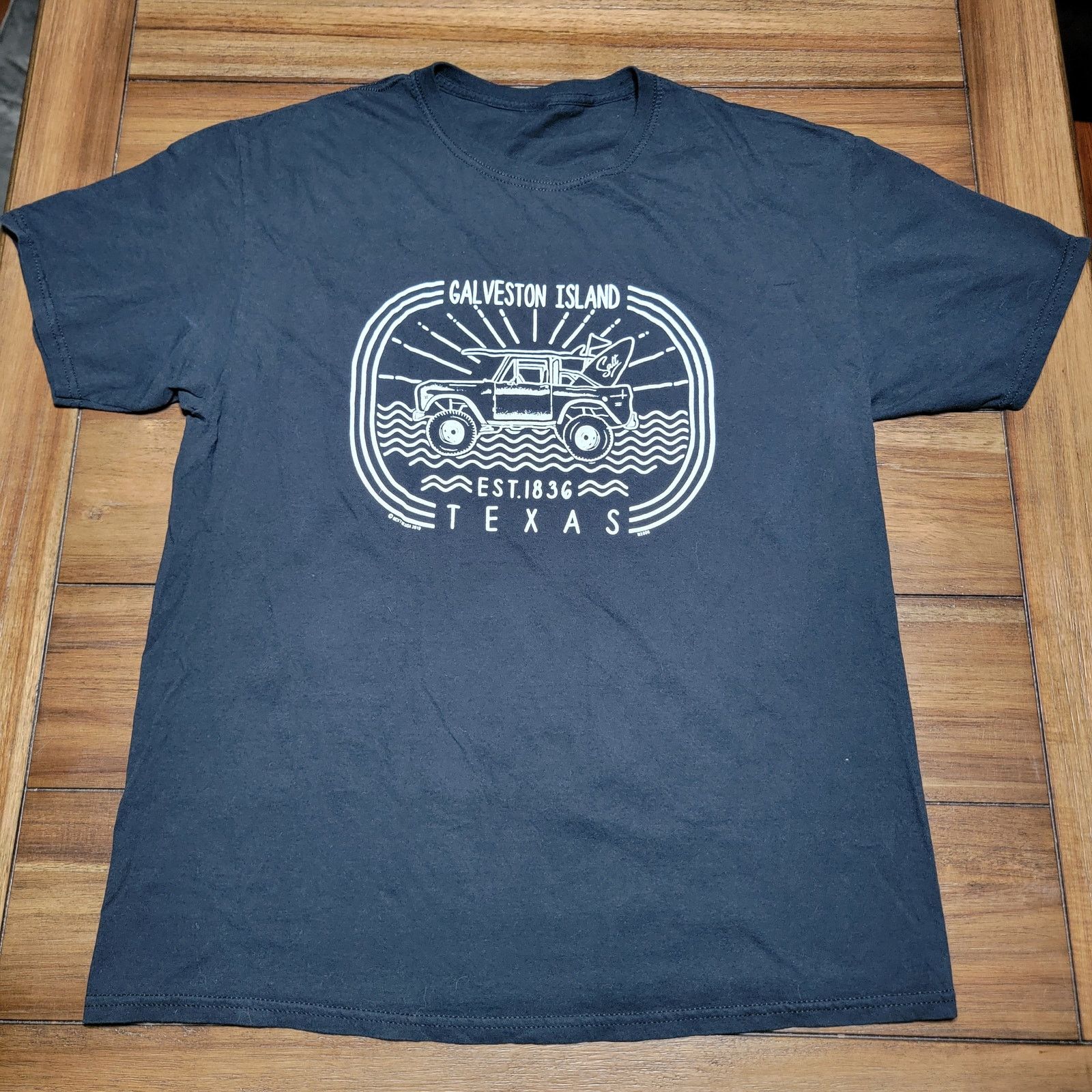 Other Galveston Island Jeep Surf Board Unisex Tee - Size Large Size US L / EU 52-54 / 3 - 1 Thumbnail
