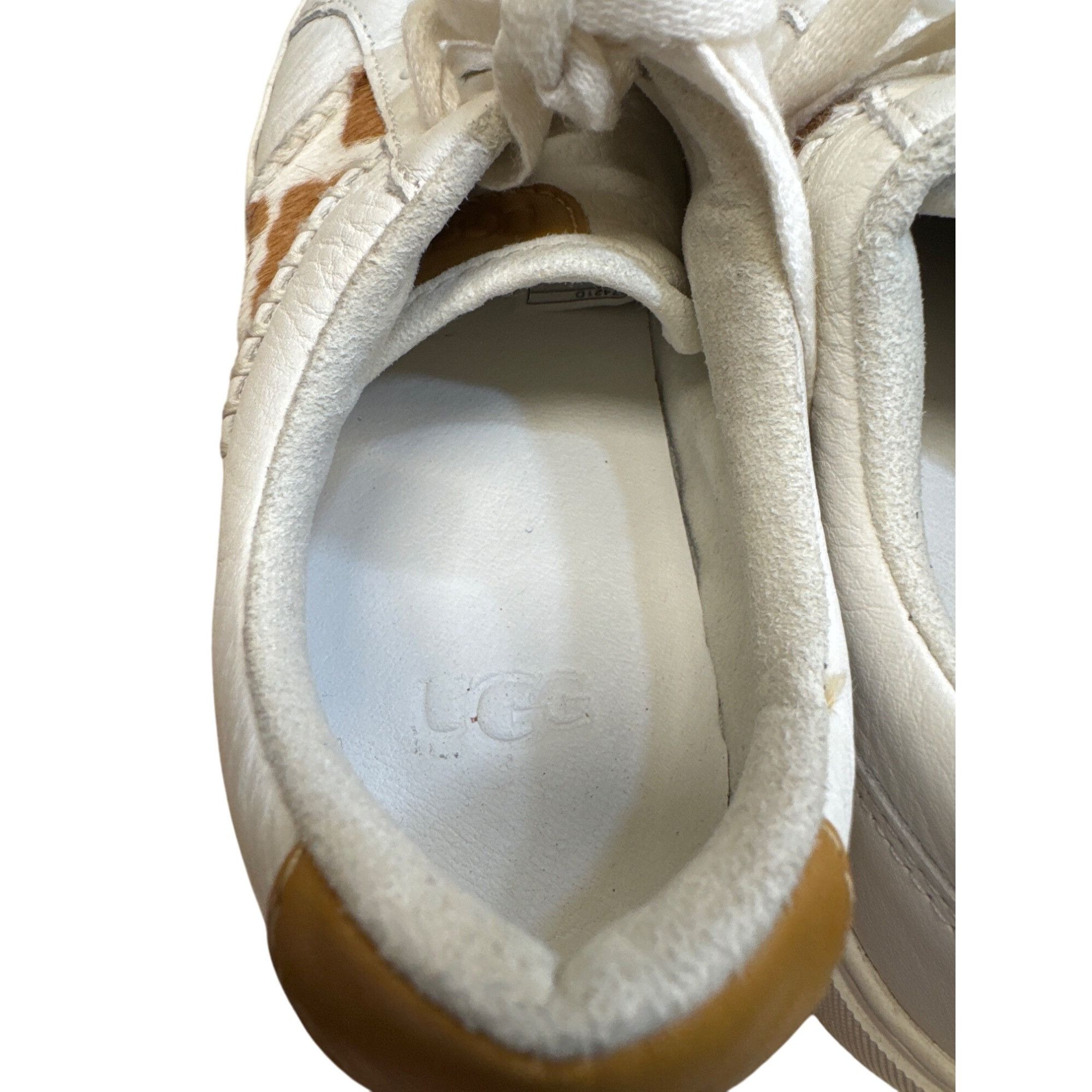 Ugg Ugg Womens White Brown Leopard Print Sneakers shoes Size 6 S Size US 6 / IT 36 - 9 Thumbnail