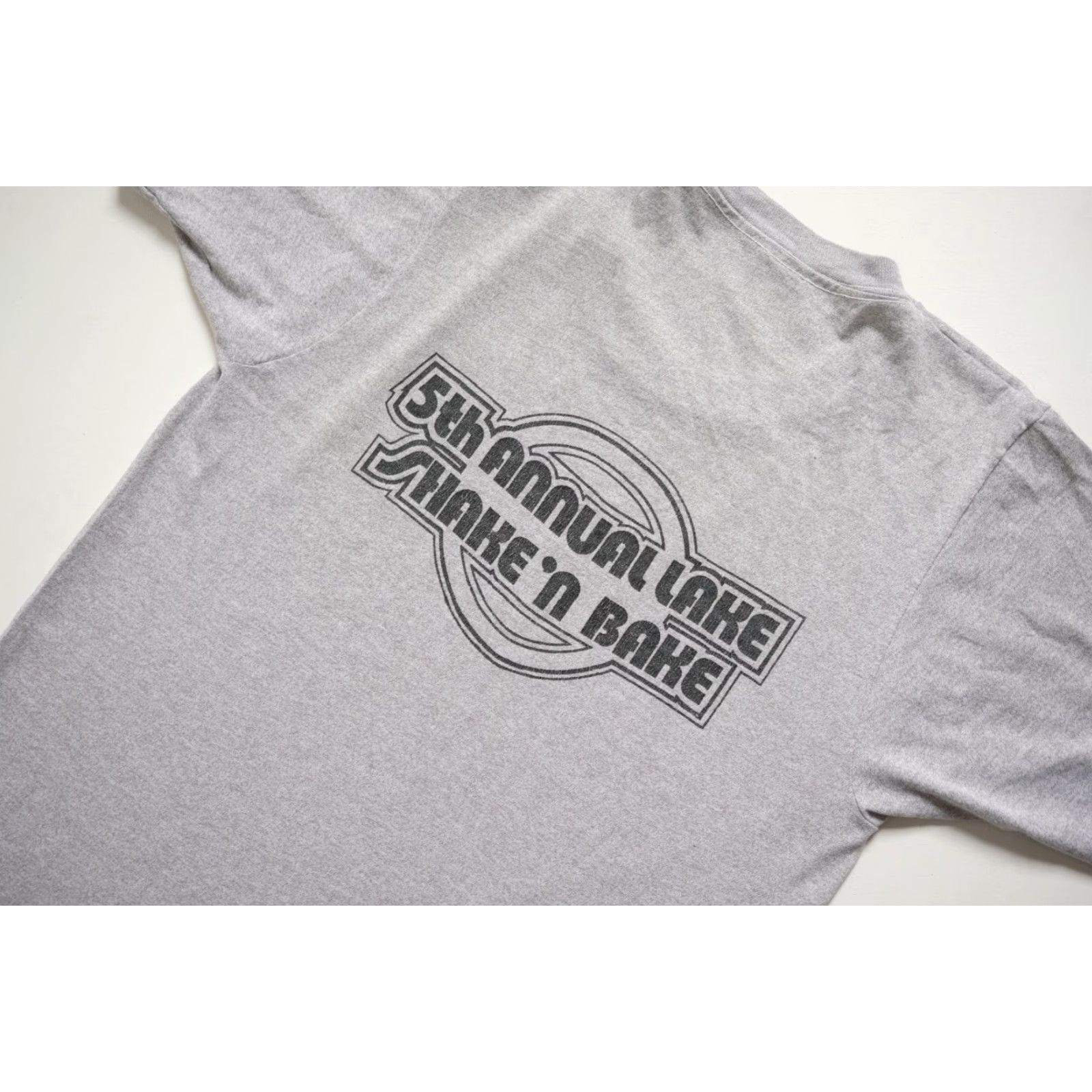 Fruit Of The Loom VINTAGE FRUIT OF THE LOOM YACHT LAKE BOATING FUNNY USA MADE SCREEN STARS LG TEE, GRAPHIC, COTTON BLEND, REGULAR SIZE L, GRAY Size US L / EU 52-54 / 3 - 5 Thumbnail