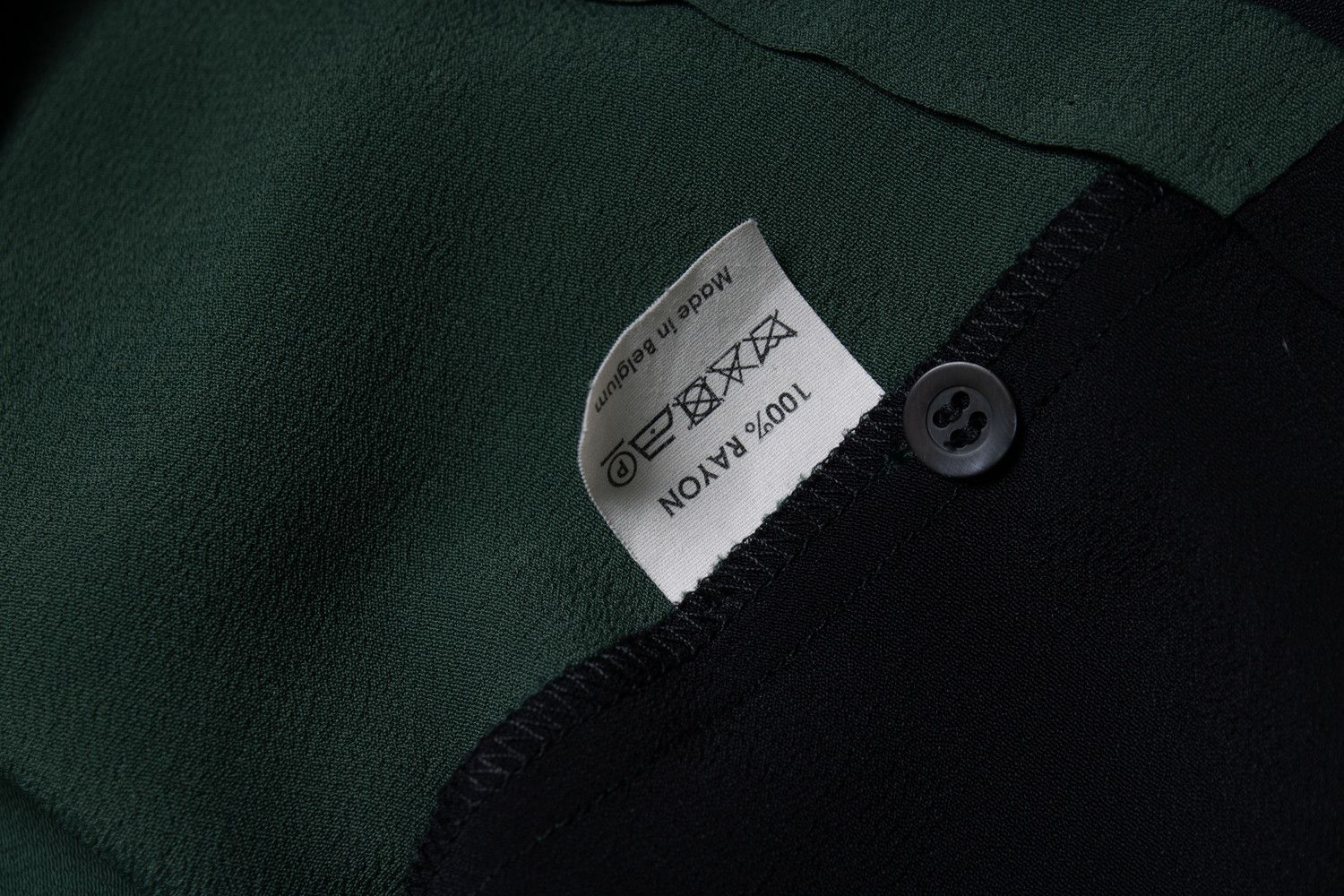 Dries Van Noten Dries van Noten, black and green wrap dress Size M / US 6-8 / IT 42-44 - 5 Thumbnail