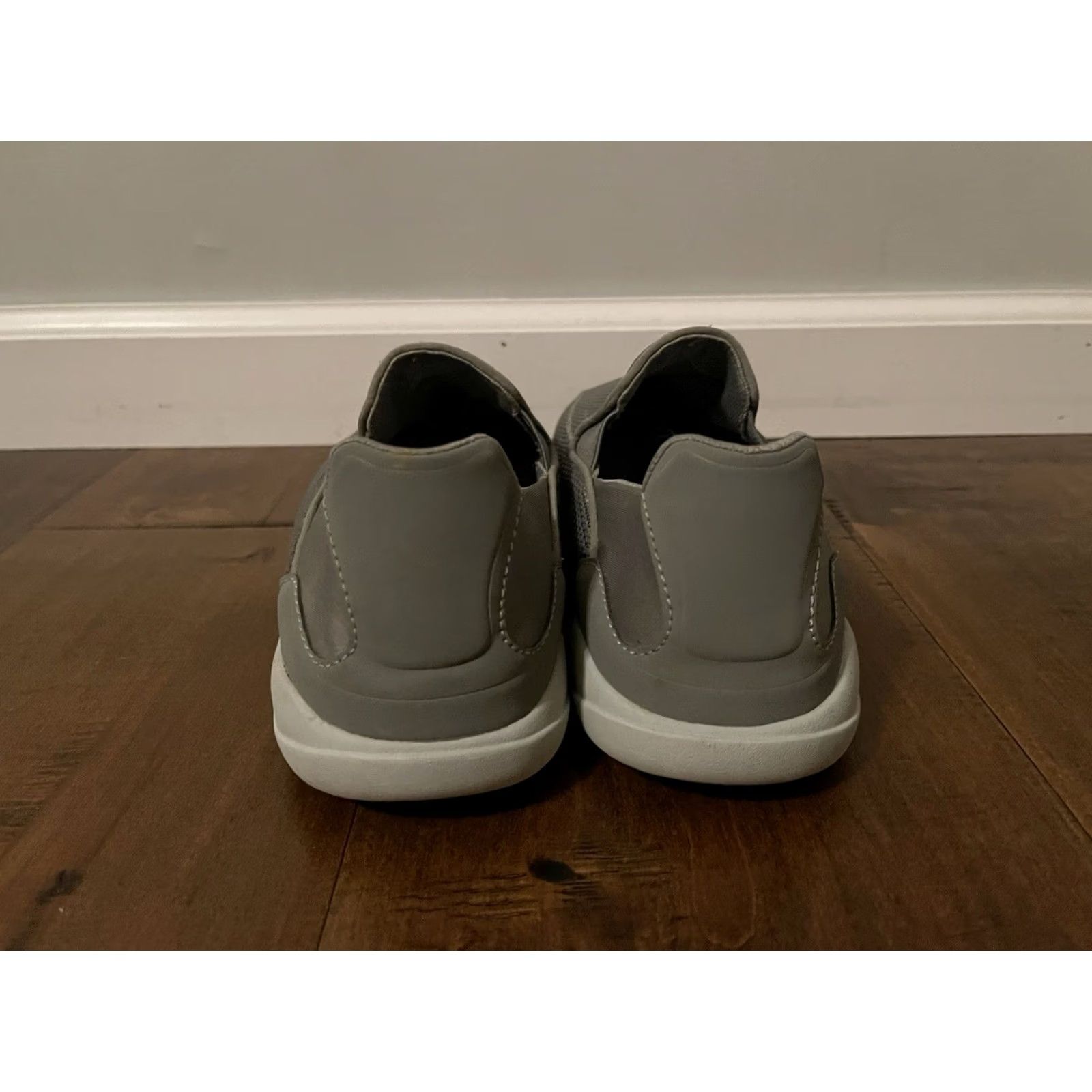 Olukai Olukai Mens Gray Slip On Low Top Loafers - Sneakers Size US M / EU 48-50 / 2 - 5 Thumbnail